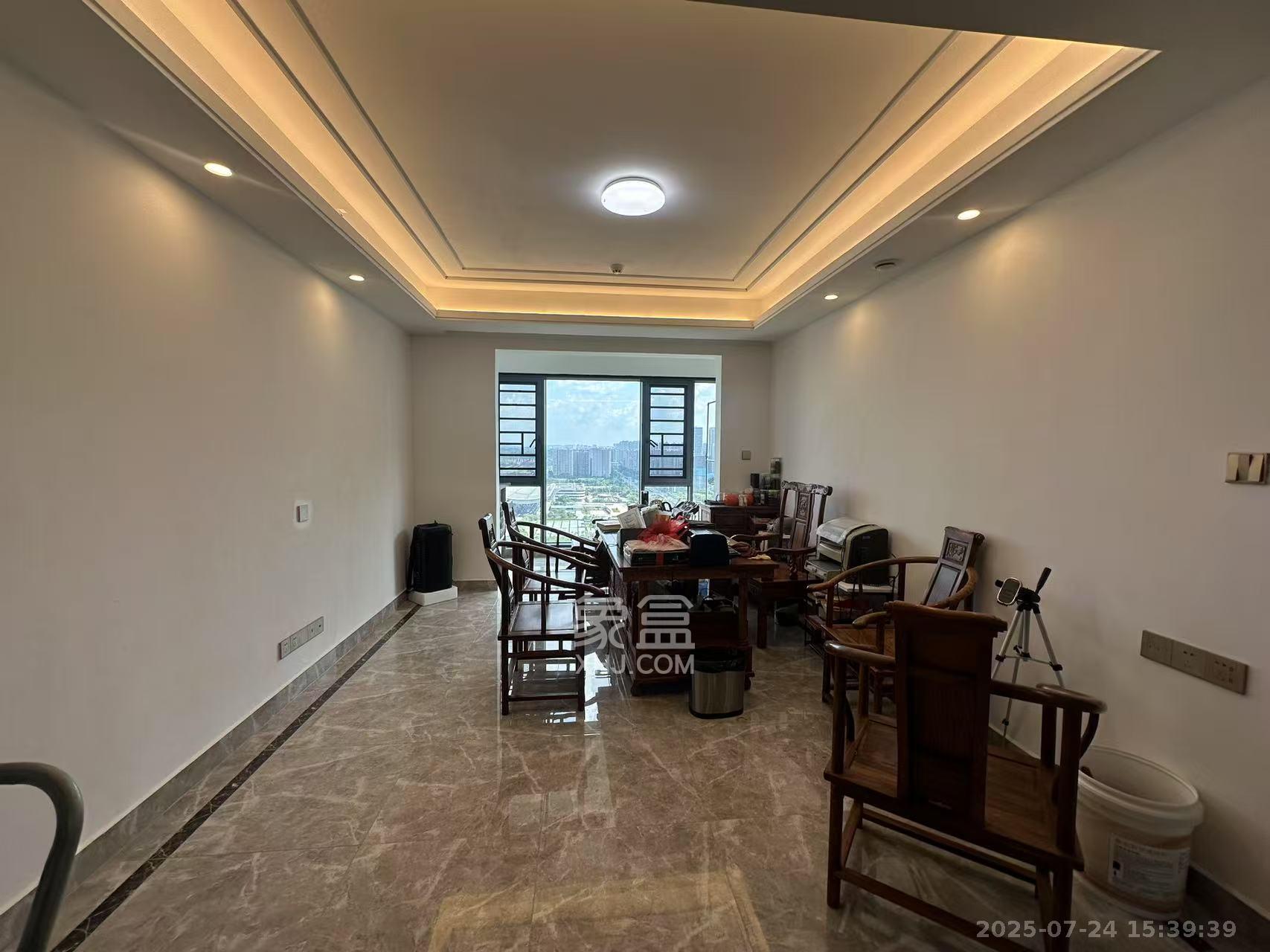 绿地长沙城际空间站(柏仕佳苑)  3室2厅2卫    4800.0元/月 绿地长沙城际空间站(柏仕佳苑)  3室2厅2卫    4800.0元/月室内图