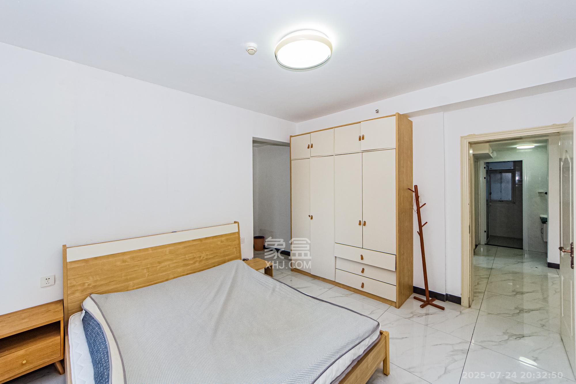 北辰三角洲C3区  3室2厅2卫    143.0万卧室