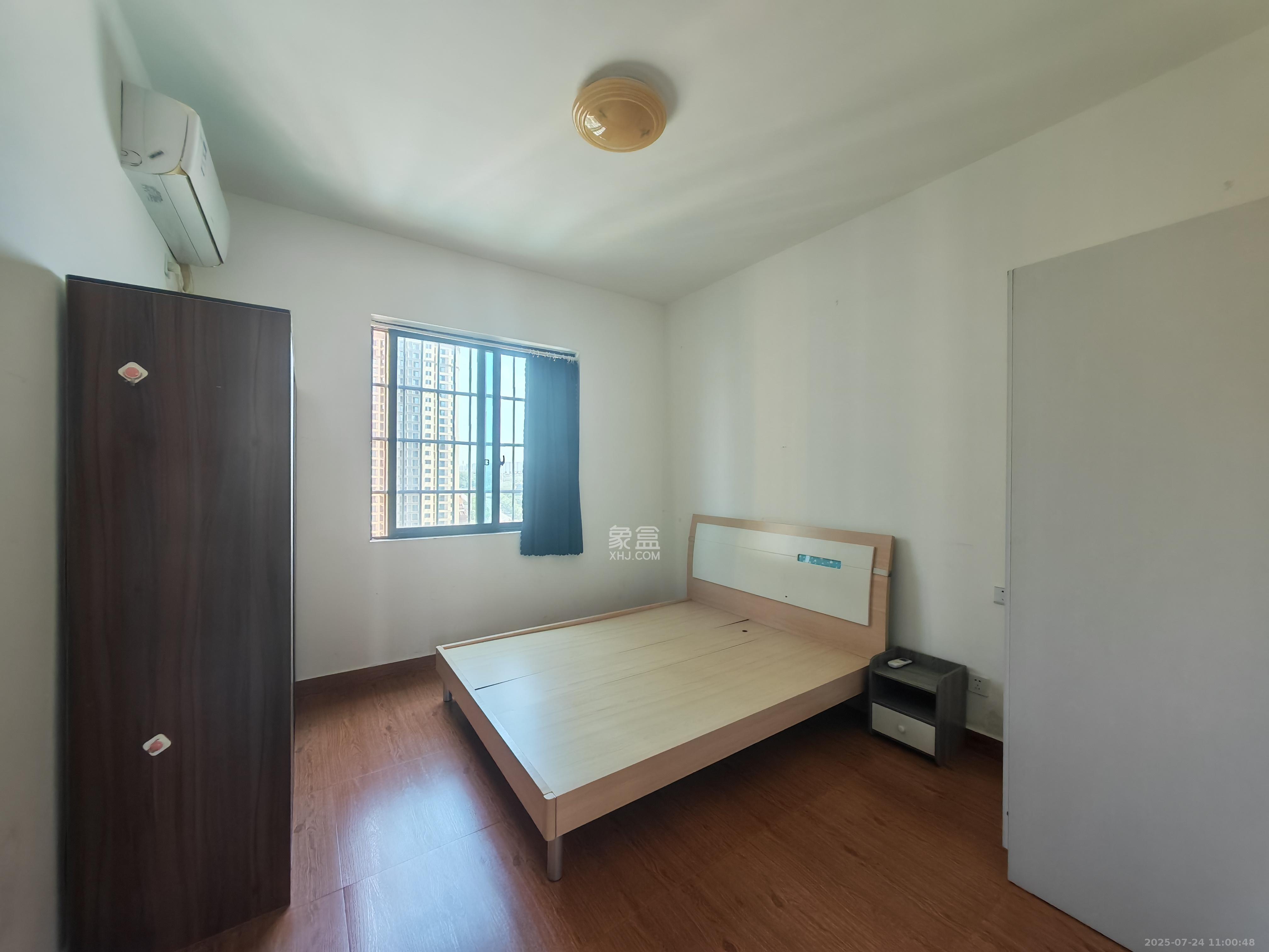 紫御江山  2室2厅2卫    1300.0元/月室内图