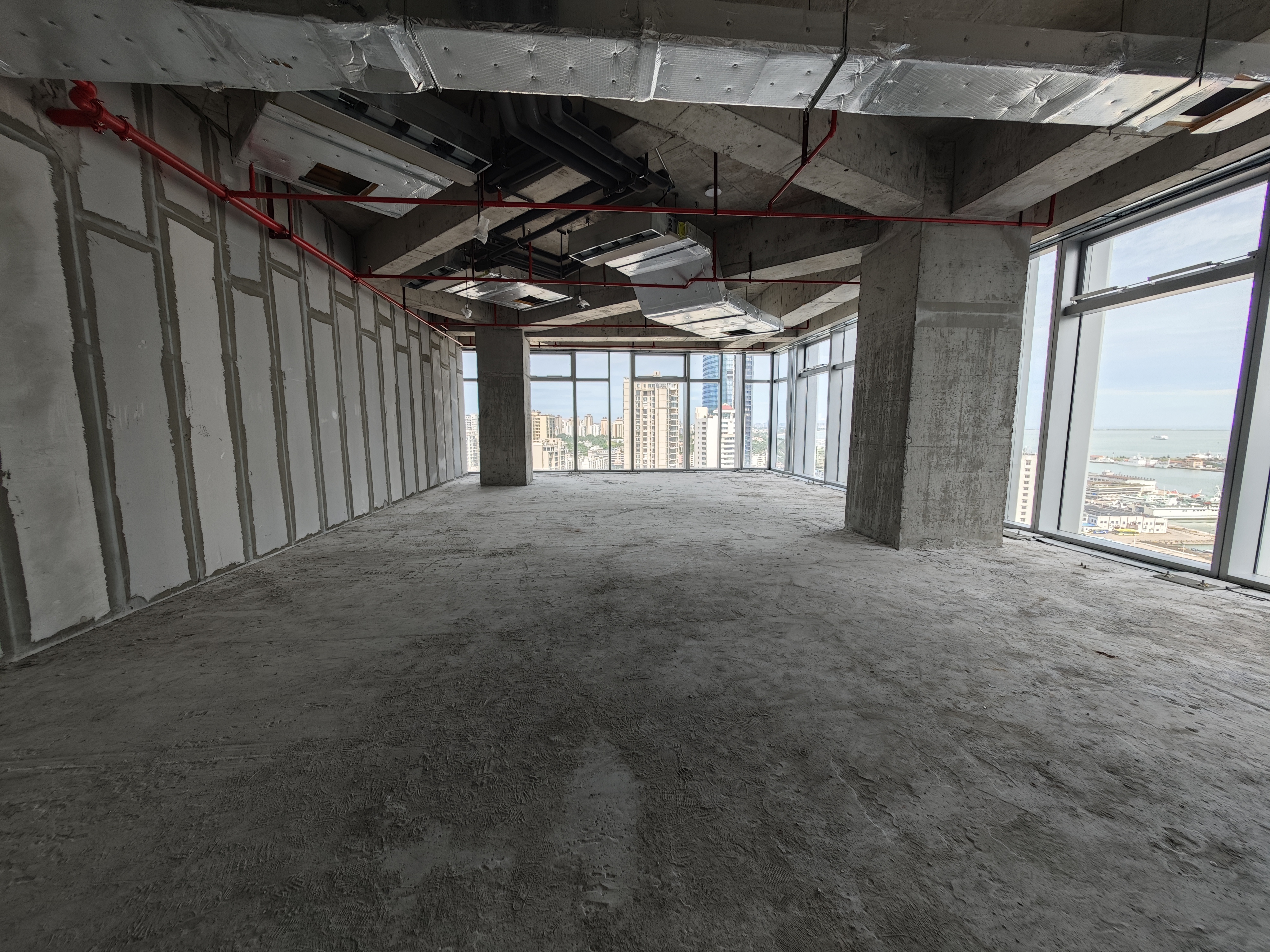 招商局大厦   180.5㎡      10800.0元/月室内图