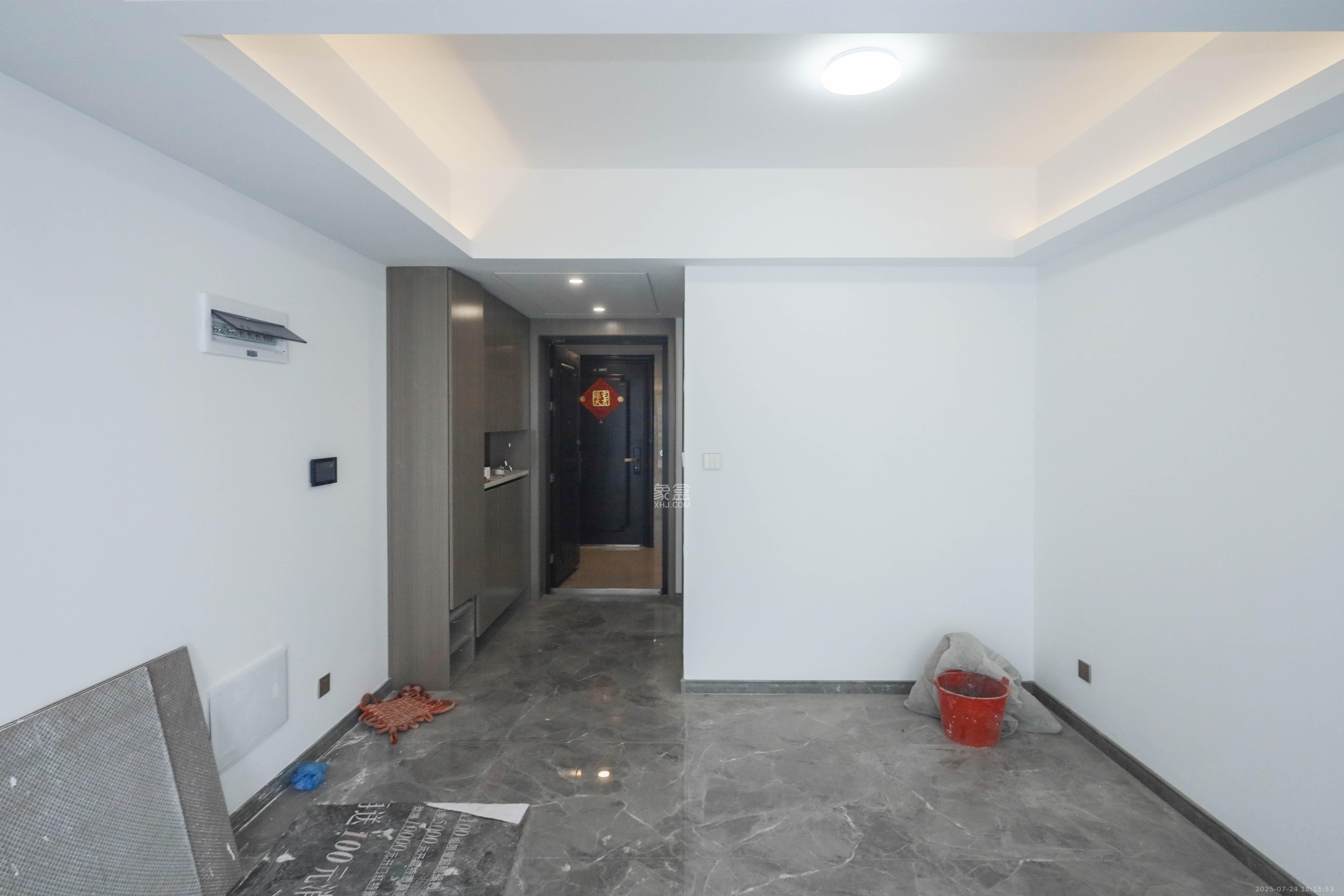 梅溪枫林  3室1厅1卫    108.0万 梅溪枫林  3室1厅1卫    108.0万客厅