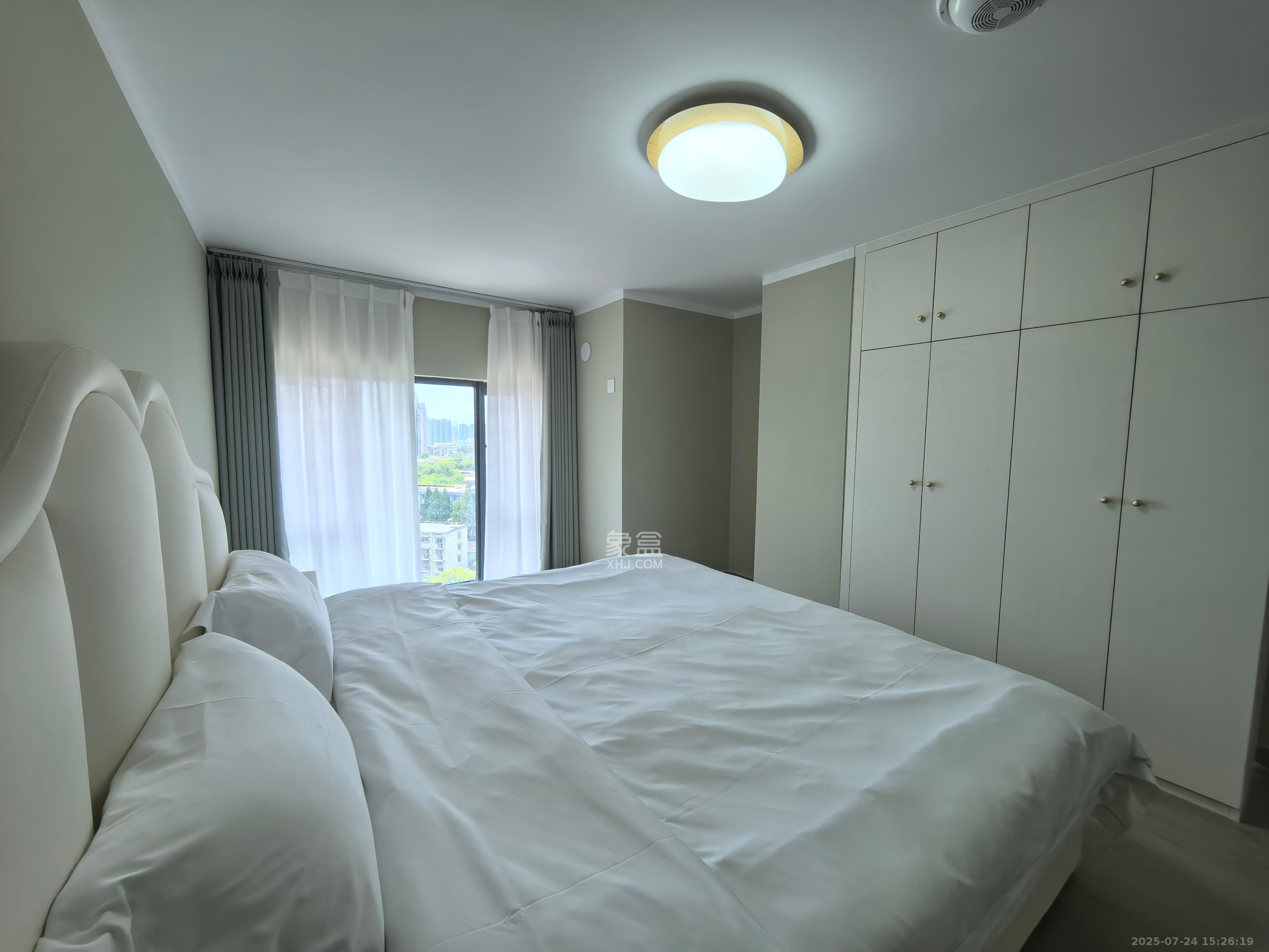 卓越伊景苑 1室0厅0卫 1400.0元/月 卓越伊景苑 1室0厅0卫 1400.0元/月室内图