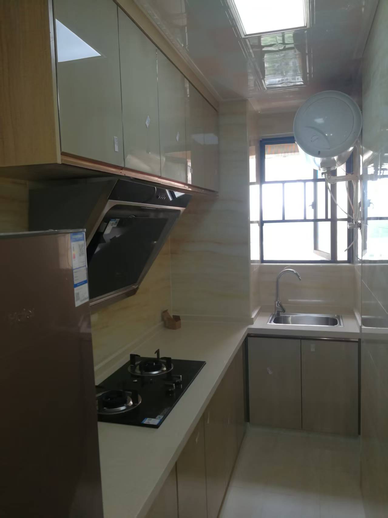 百弘学府城 1室1厅1卫 800.0元/月 百弘学府城 1室1厅1卫 800.0元/月室内图