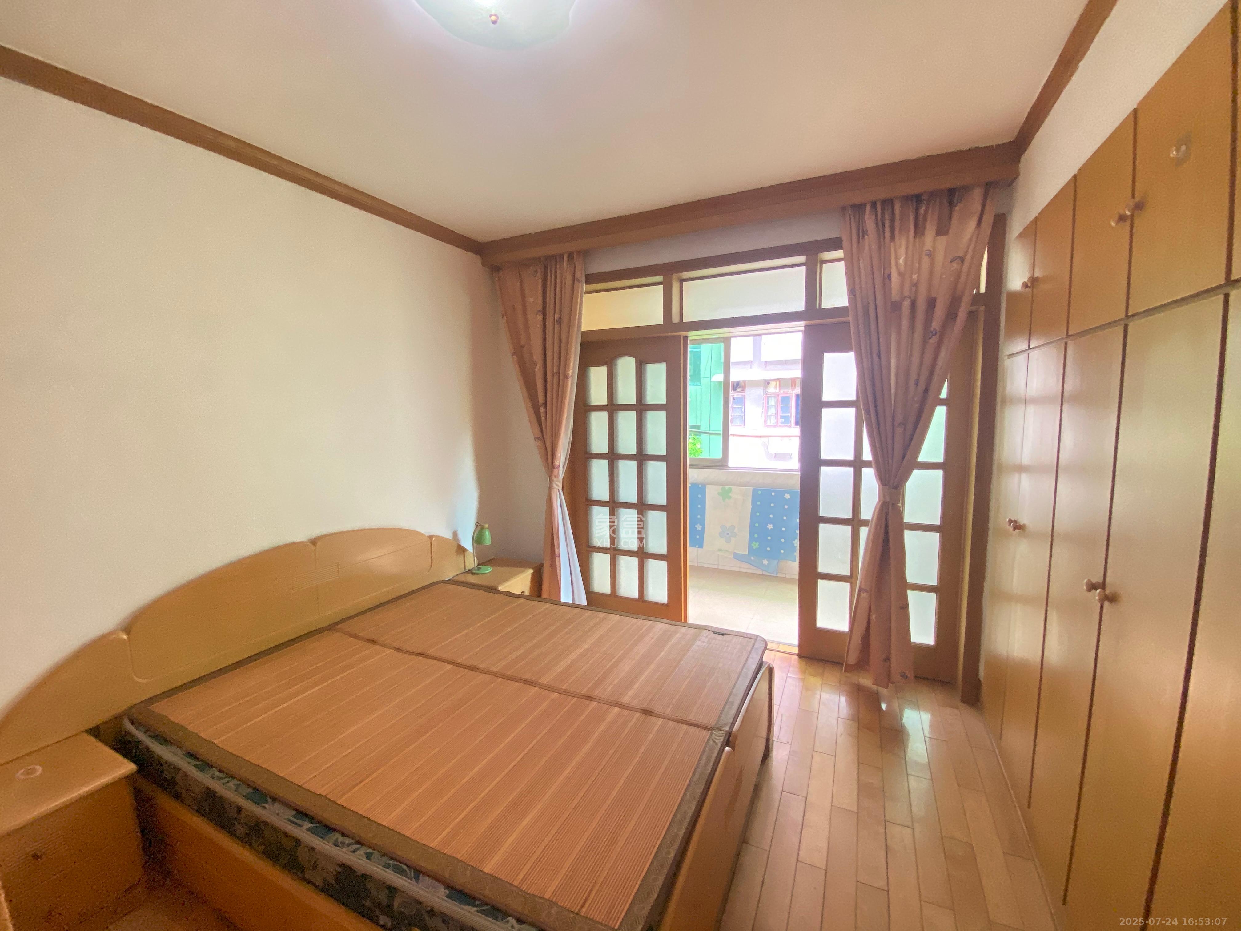 变压器厂宿舍  2室2厅1卫    1500.0元/月 变压器厂宿舍  2室2厅1卫    1500.0元/月室内图