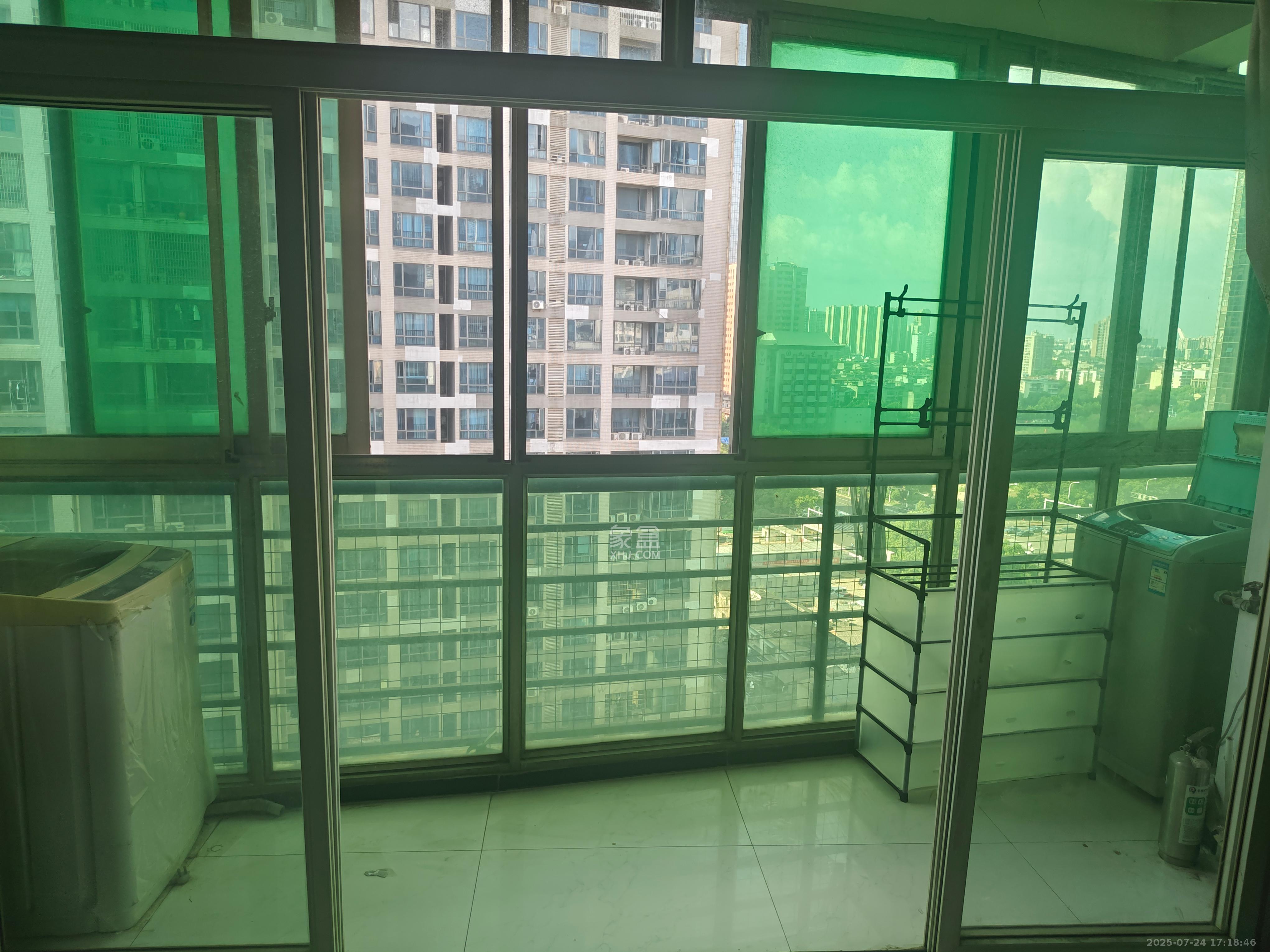 锦绣华天 3室2厅1卫 2800.0元/月 锦绣华天 3室2厅1卫 2800.0元/月室内图