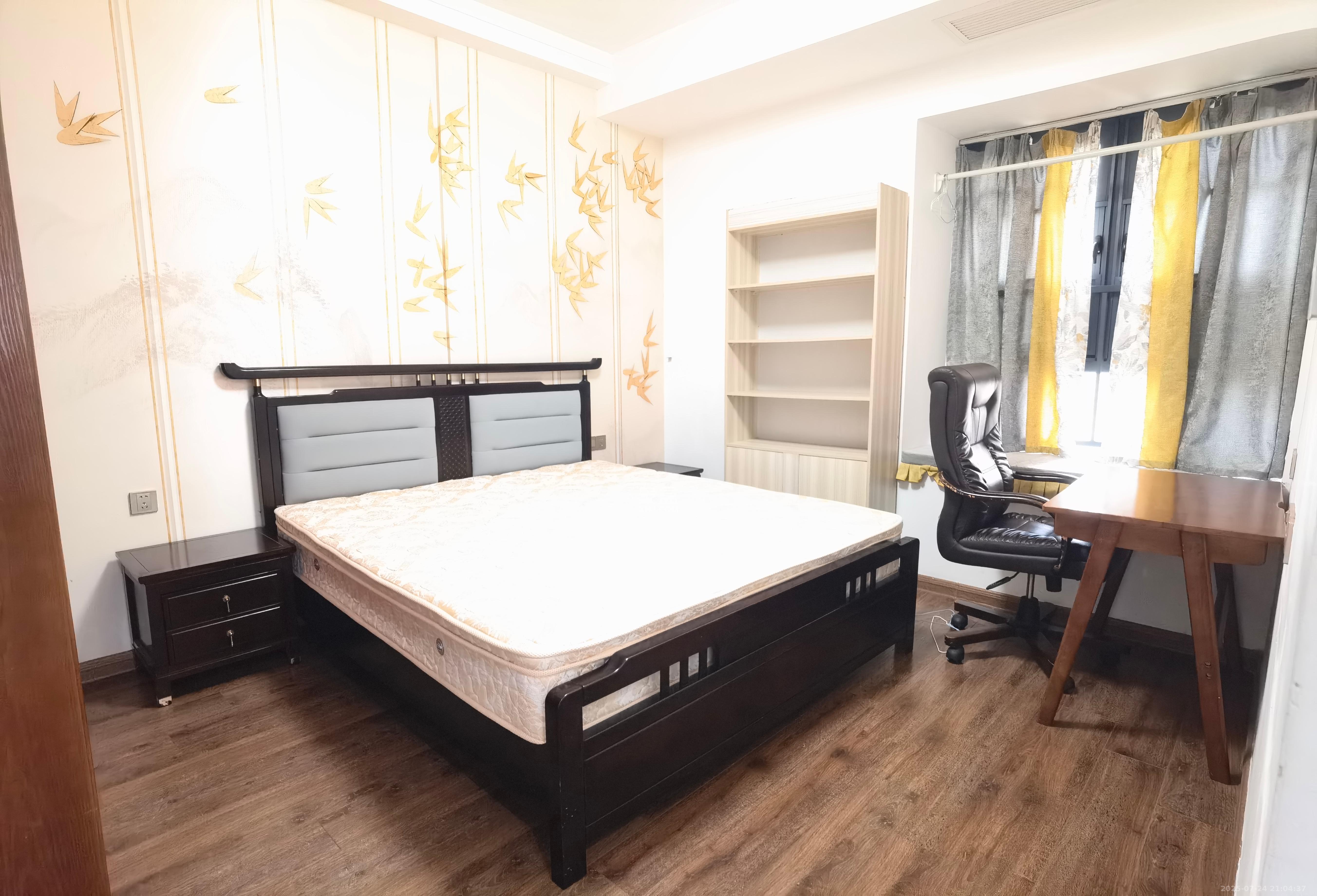 碧桂园威尼斯城  4室2厅1卫    8000.0元/月 碧桂园威尼斯城  4室2厅1卫    8000.0元/月室内图