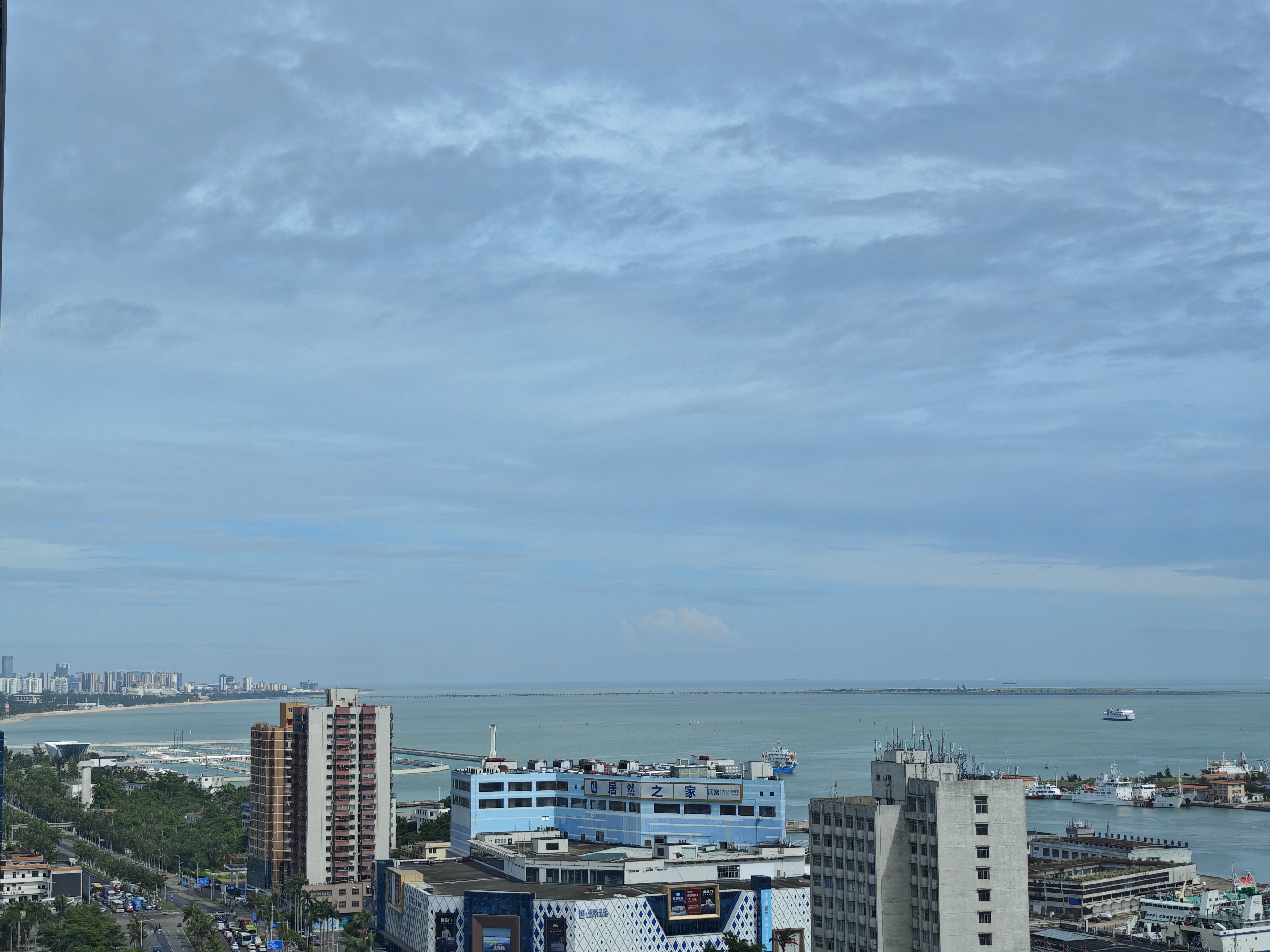 招商局大厦   180.5㎡      10800.0元/月室内图