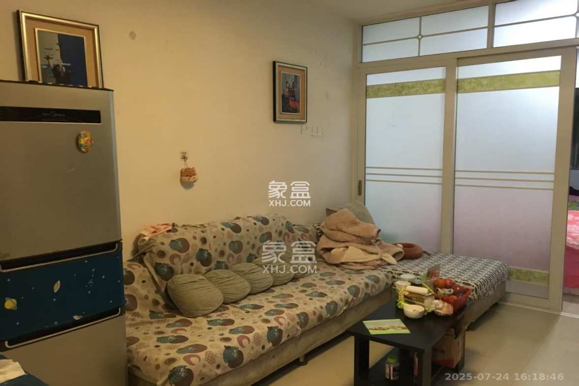 华府壹航线  1室1厅1卫    1600.0元/月 华府壹航线  1室1厅1卫    1600.0元/月室内图