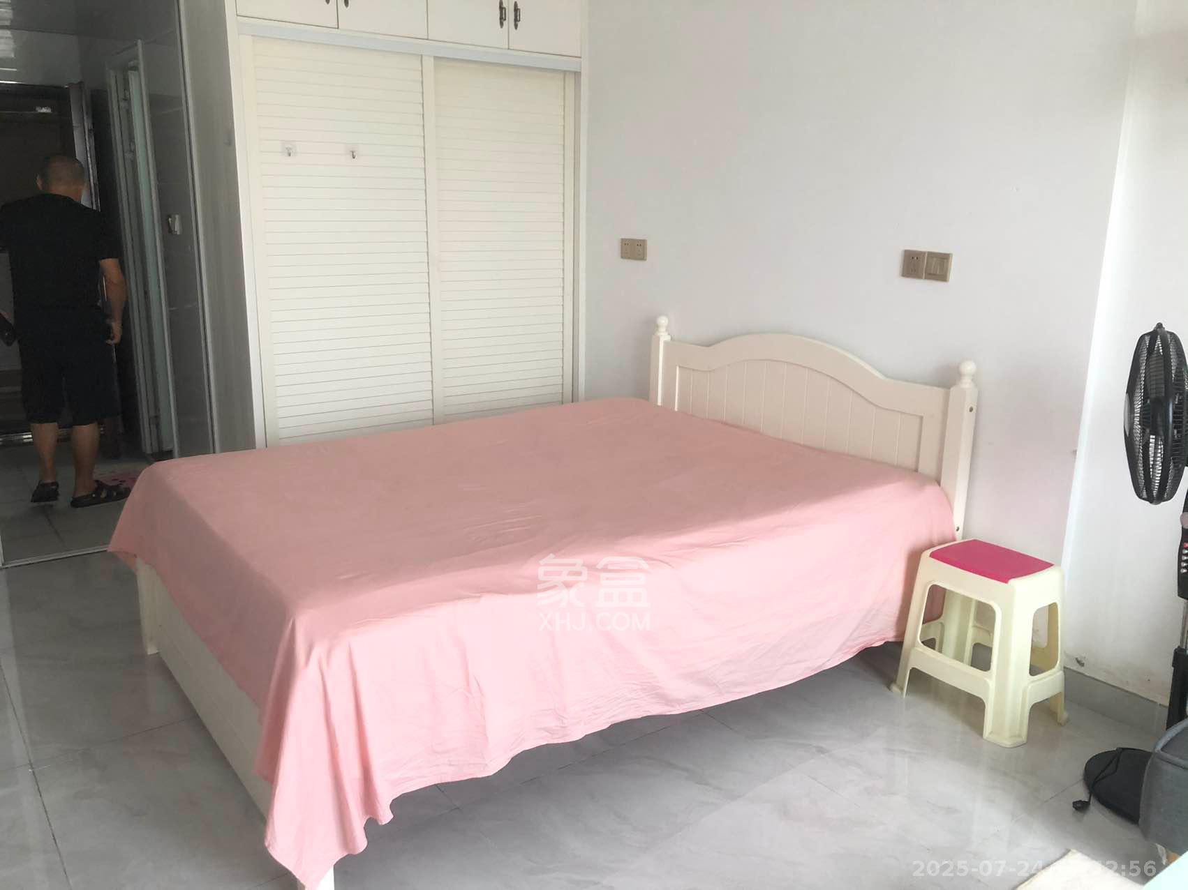达美美立方  1室1厅1卫   1600.00元/月