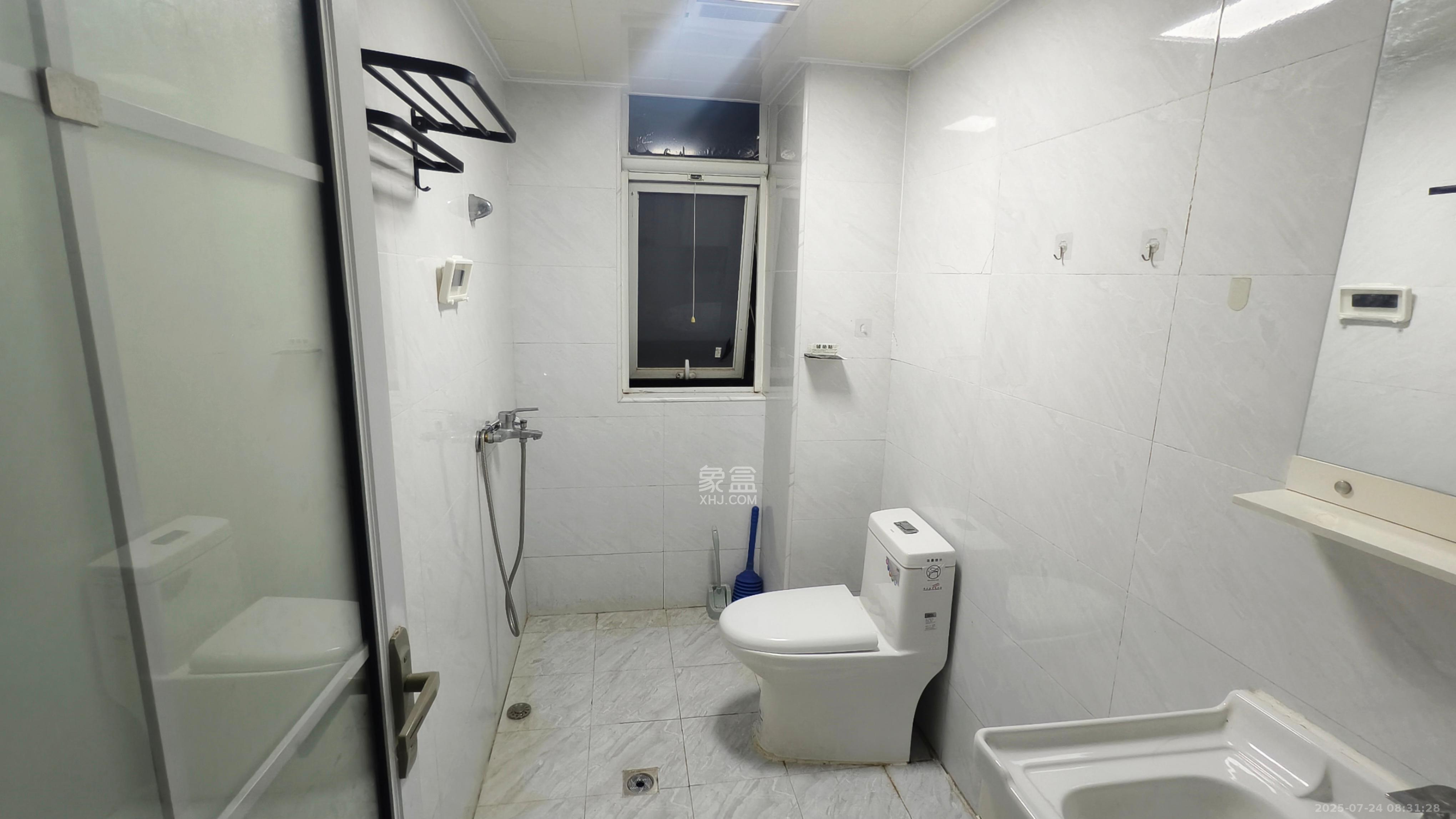 北辰三角洲C3区 3室2厅2卫 3800.0元/月 北辰三角洲C3区 3室2厅2卫 3800.0元/月室内图