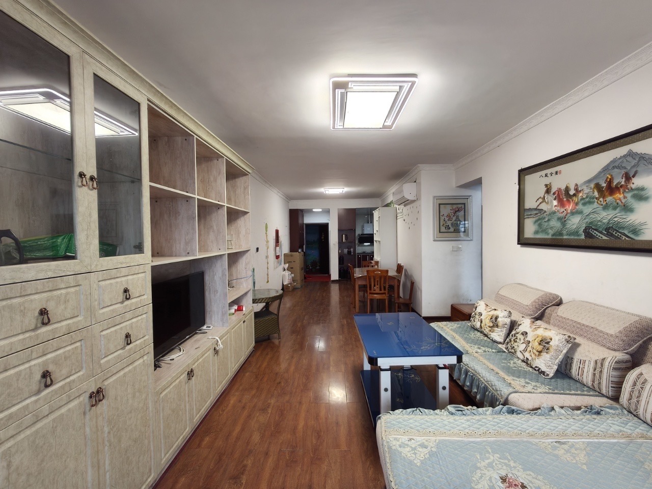 檀香山  3室2厅1卫    2000.0元/月室内图