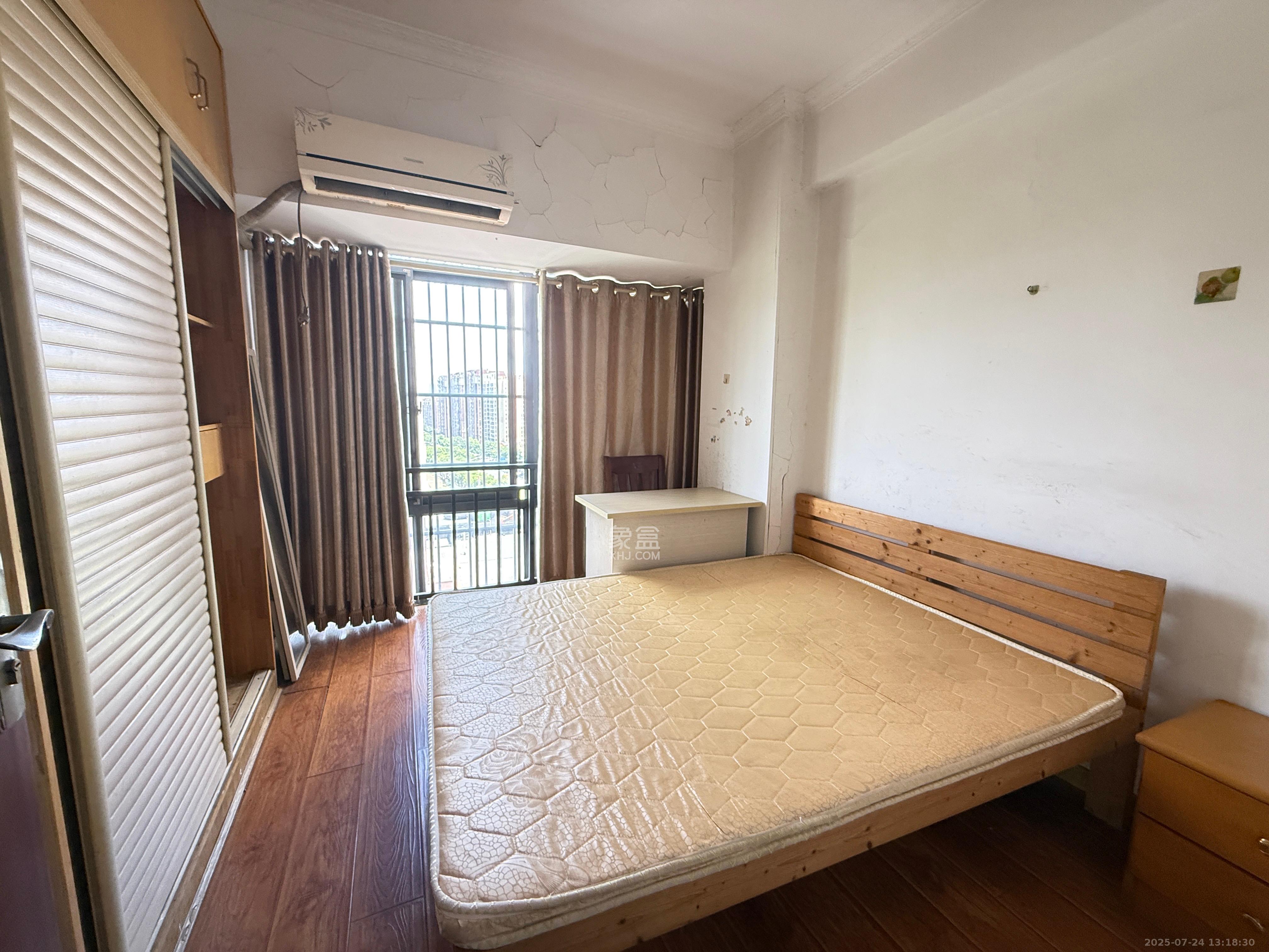 时代公馆 1室1厅1卫 1600.0元/月 时代公馆 1室1厅1卫 1600.0元/月室内图