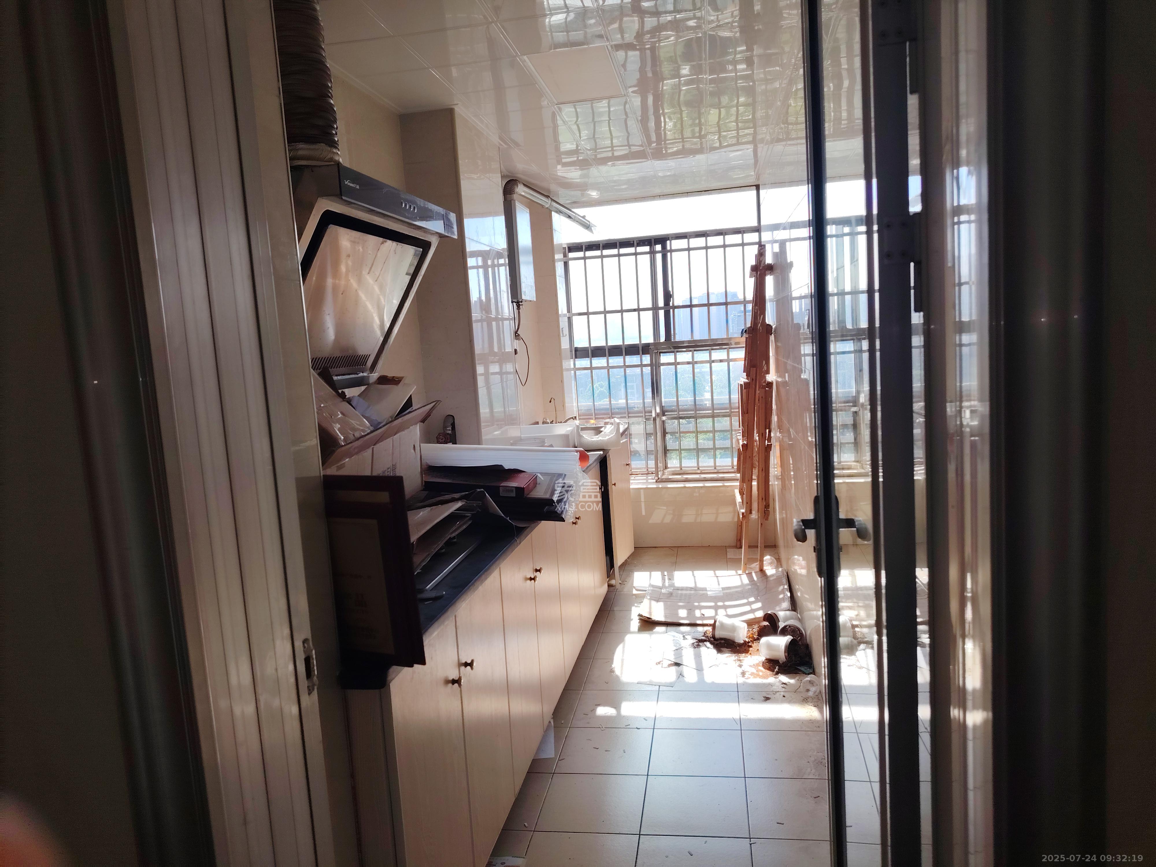 五矿万境水岸二期（五矿万境水岸和苑）  2室1厅1卫    3200.0元/月室内图