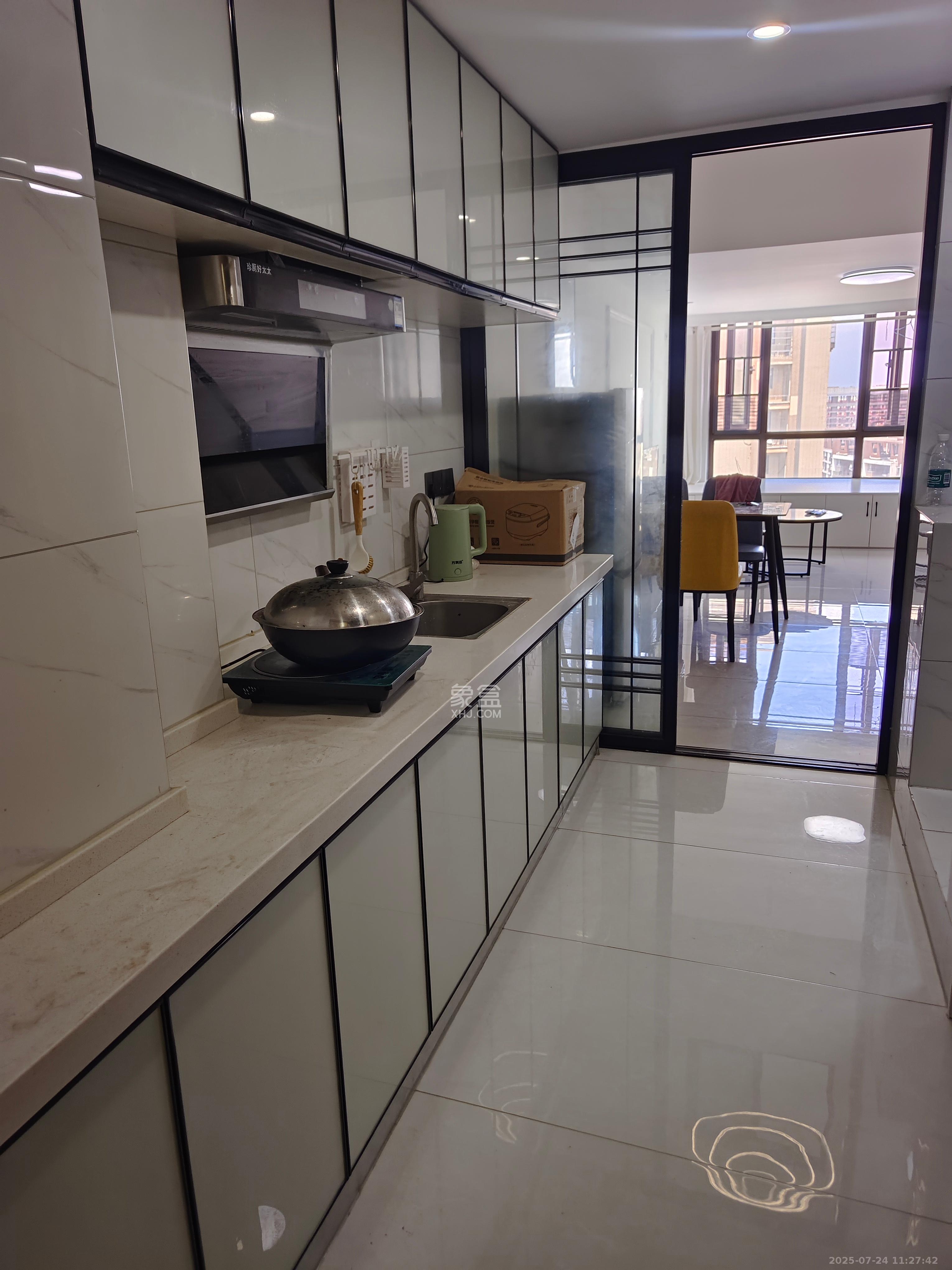 弘阳时光里  2室1厅1卫    2300.0元/月室内图