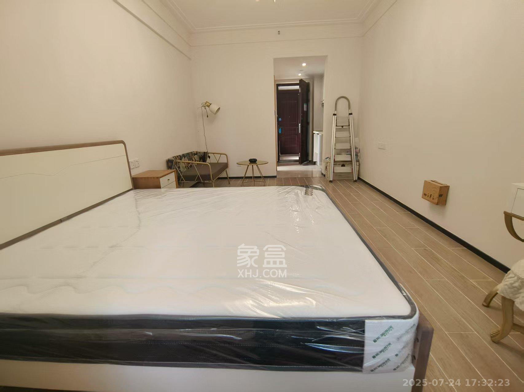 中海国际二期  1室1厅1卫    1200.0元/月 中海国际二期  1室1厅1卫    1200.0元/月室内图