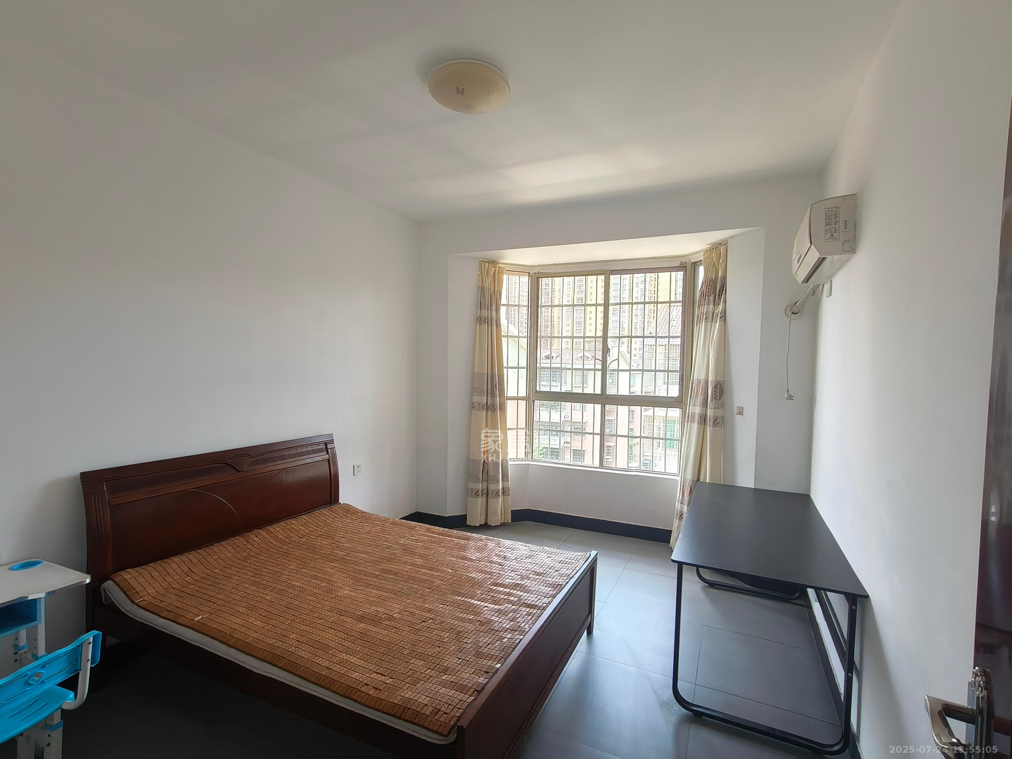 荷叶小区 2室1厅1卫 900.0元/月 荷叶小区 2室1厅1卫 900.0元/月室内图