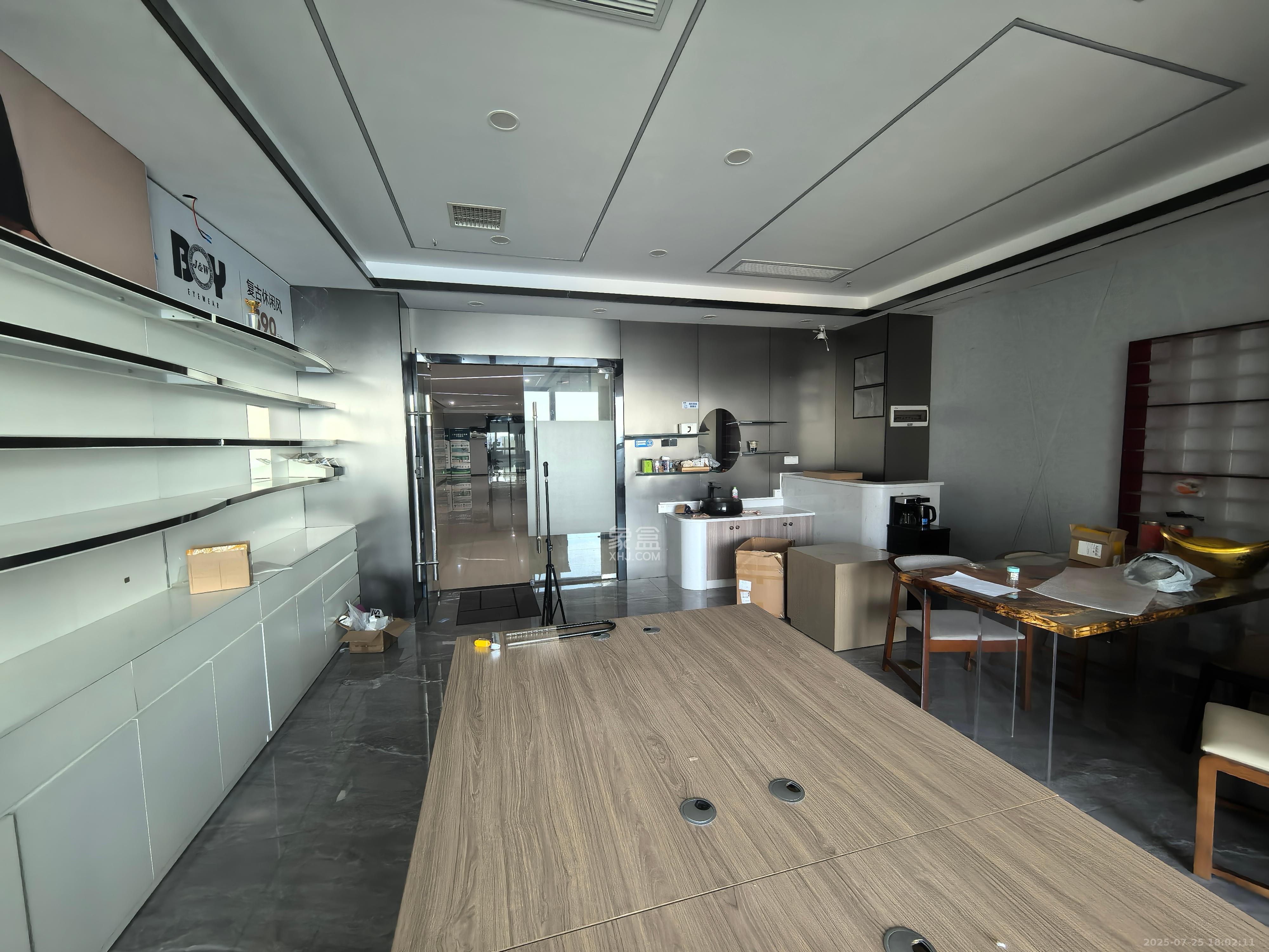 汇景发展环球中心   86.0㎡      5000.0元/月