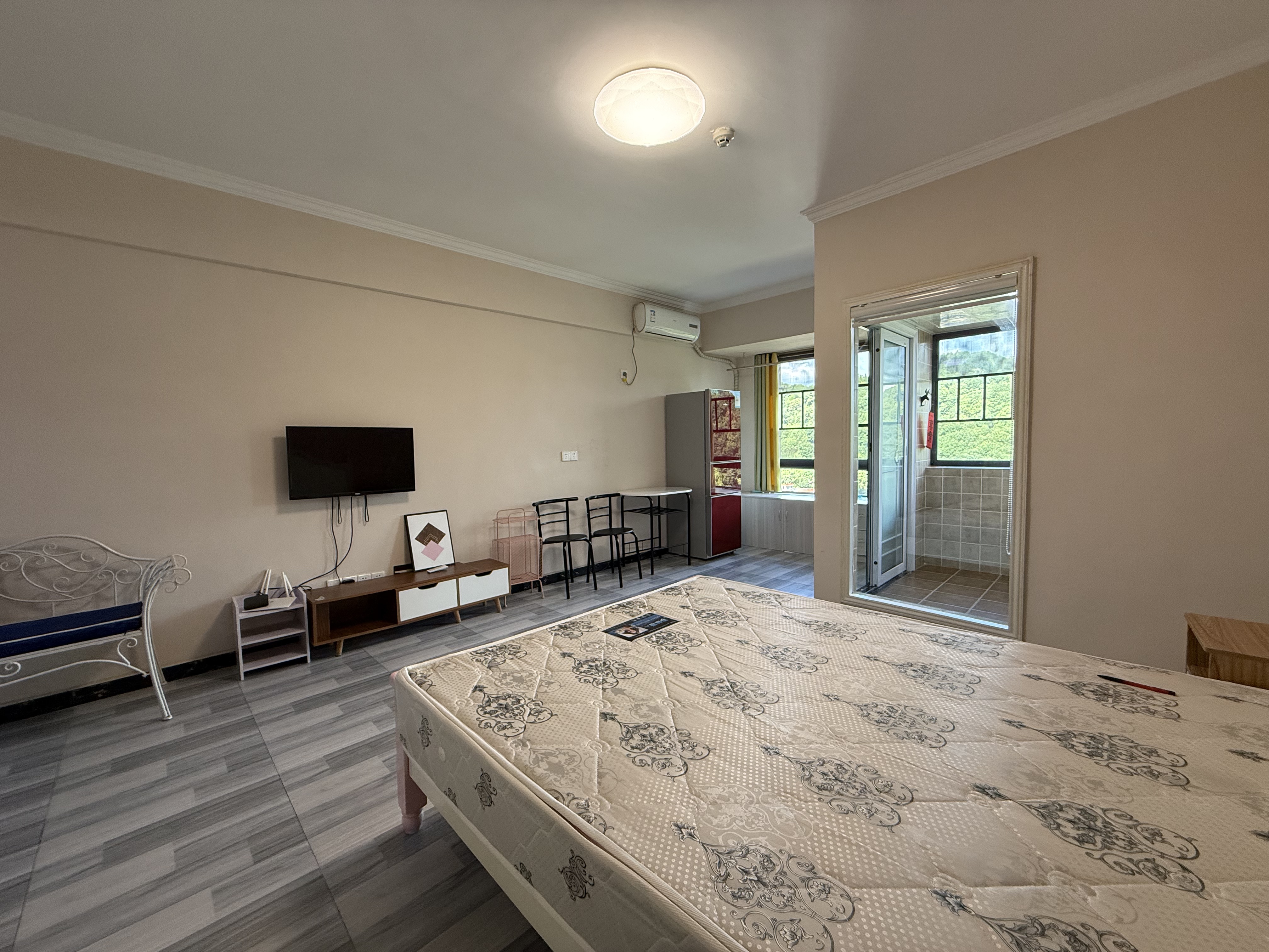 东方曼哈顿 1室1厅1卫 1300.0元/月 东方曼哈顿 1室1厅1卫 1300.0元/月室内图