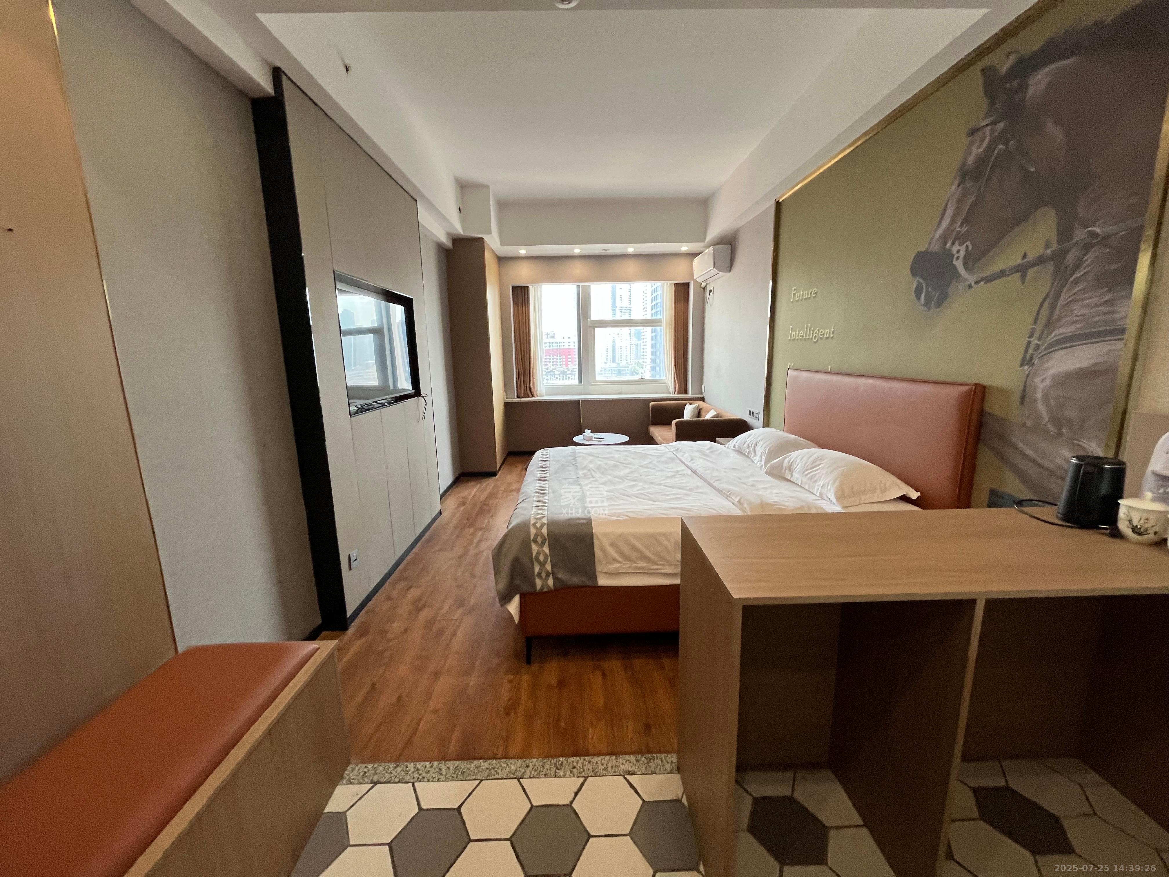 宇成开福广场   41.0㎡      1880.0元/月室内图