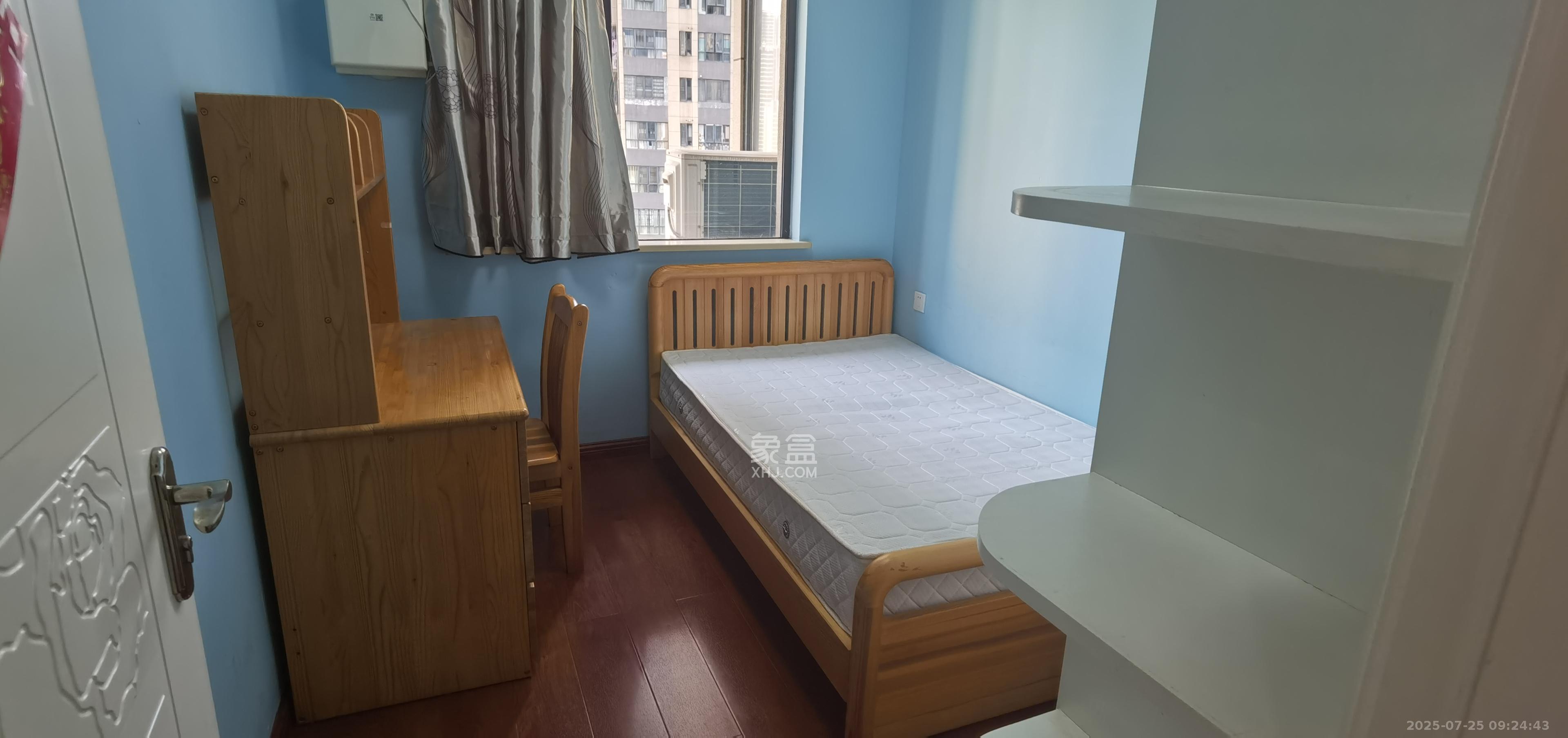 中国铁建梅溪青秀一期 3室2厅1卫 2500.0元/月 中国铁建梅溪青秀一期 3室2厅1卫 2500.0元/月室内图