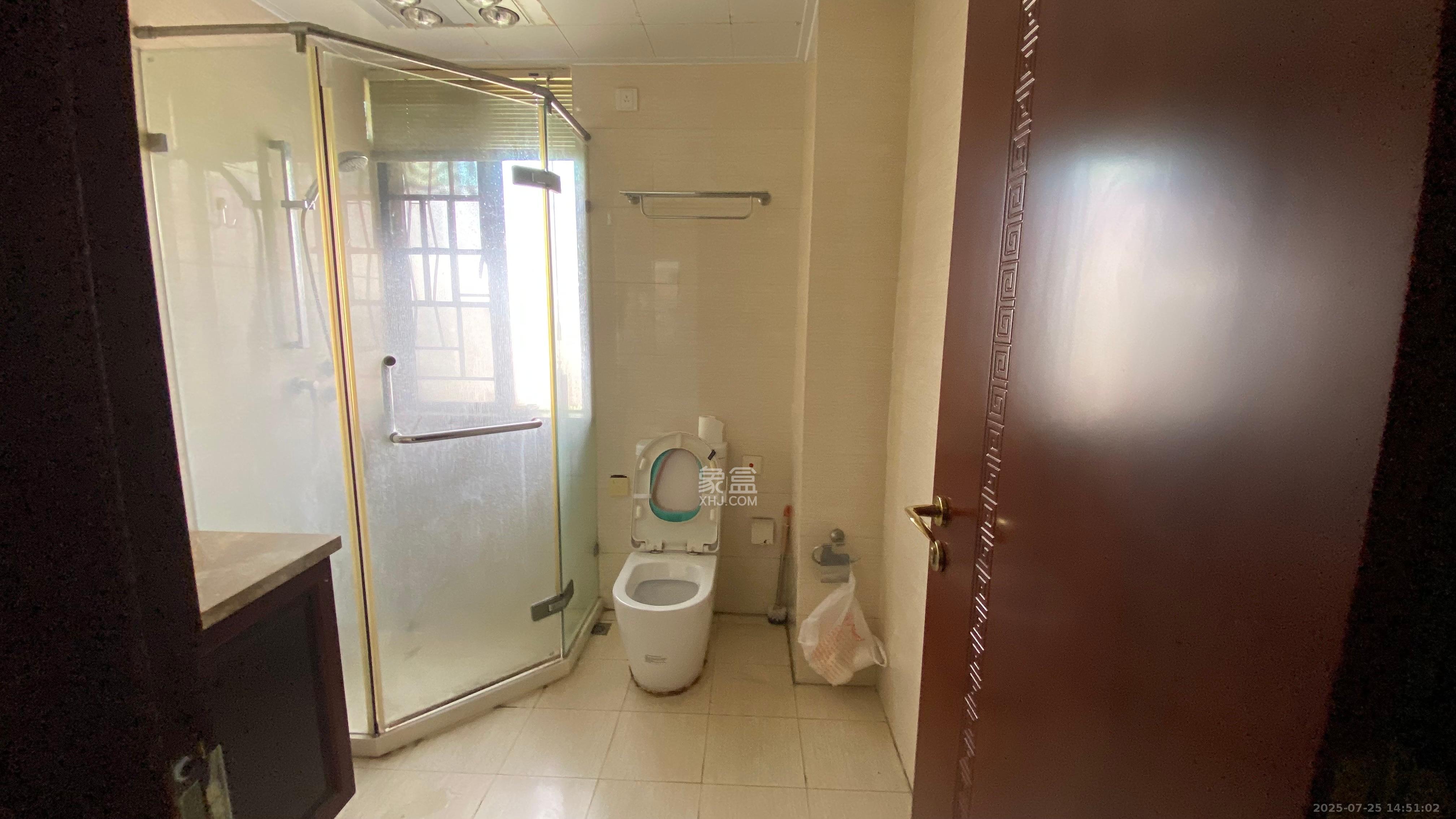 茂华禧都会  3室2厅2卫    2800.0元/月室内图