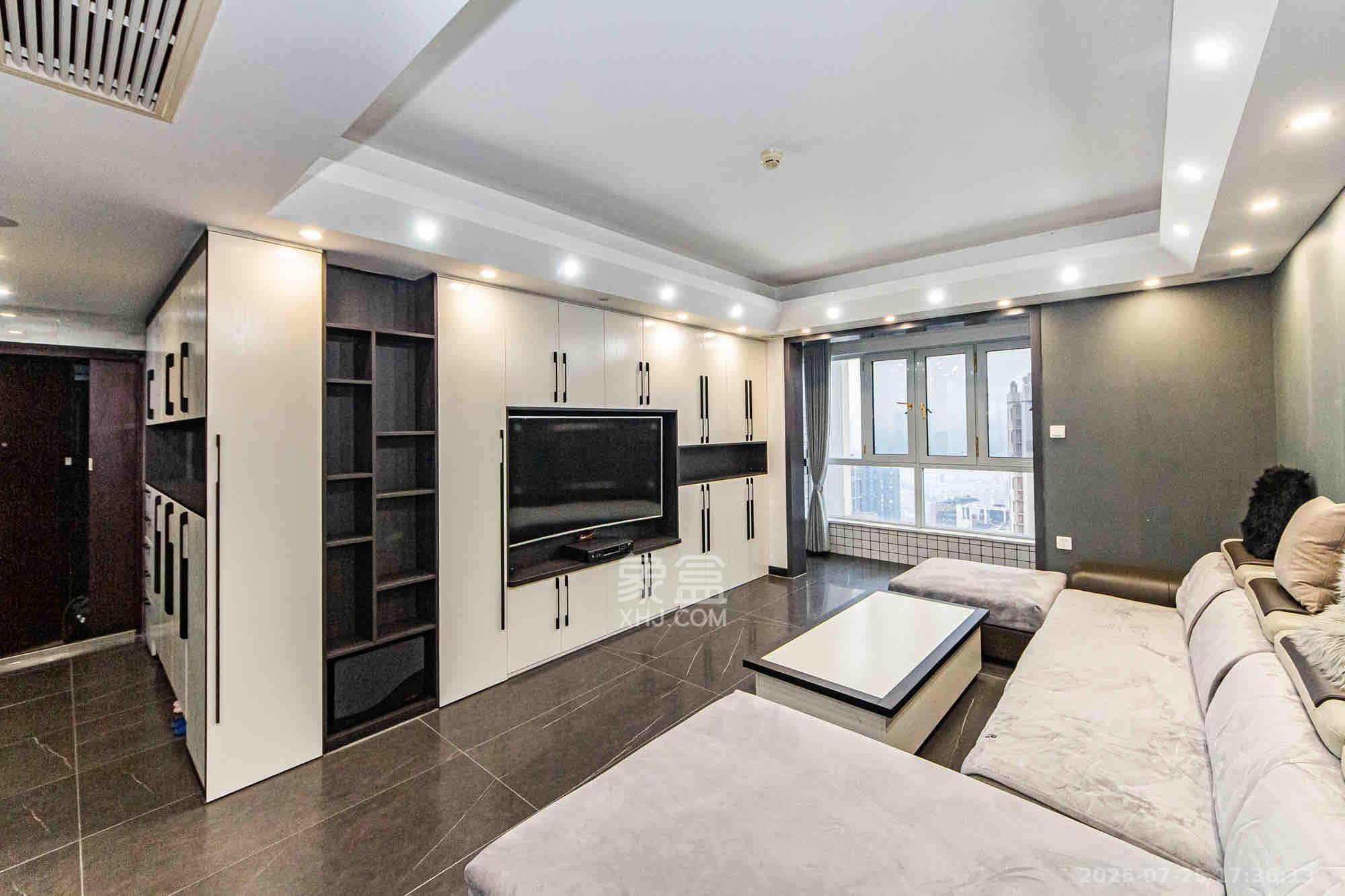 北辰三角洲B2E2区 3室2厅2卫 4200.0元/月 北辰三角洲B2E2区 3室2厅2卫 4200.0元/月室内图