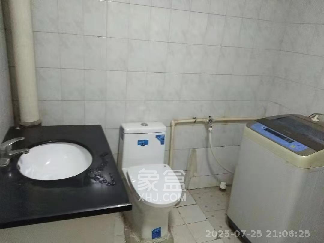 天韵家园 3室2厅1卫 1600.0元/月 天韵家园 3室2厅1卫 1600.0元/月室内图