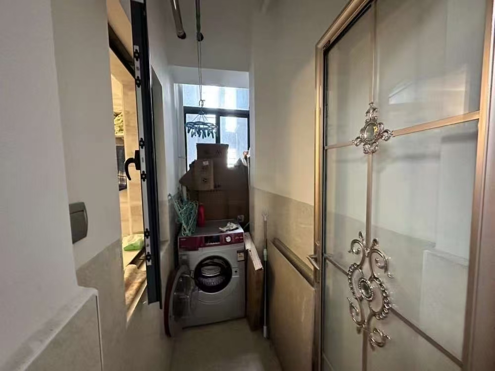 流金岁月-华晨国际  1室1厅1卫    46.0万室内图