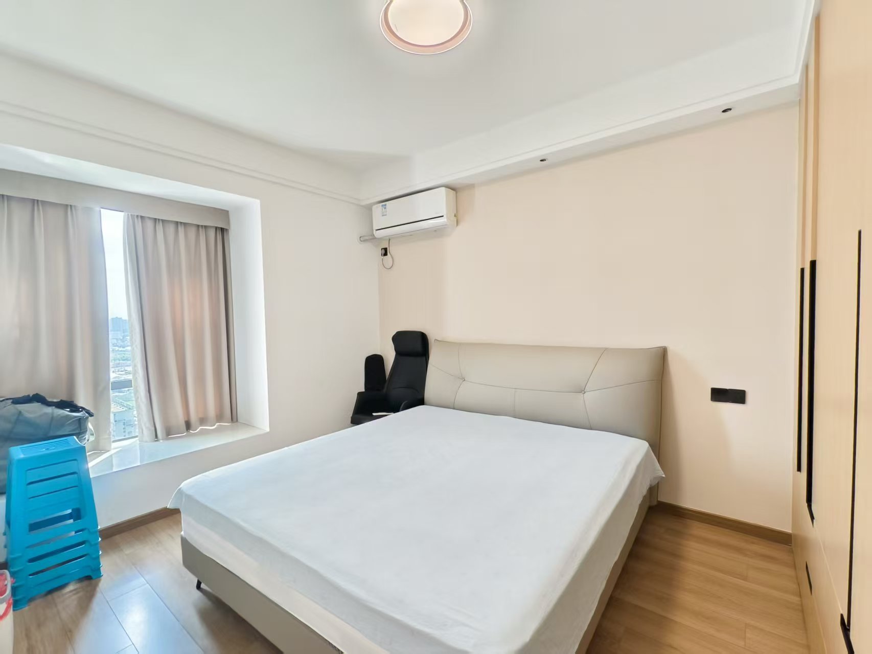 红旗北路散盘 4室2厅2卫 66.0万 红旗北路散盘 4室2厅2卫 66.0万室内图