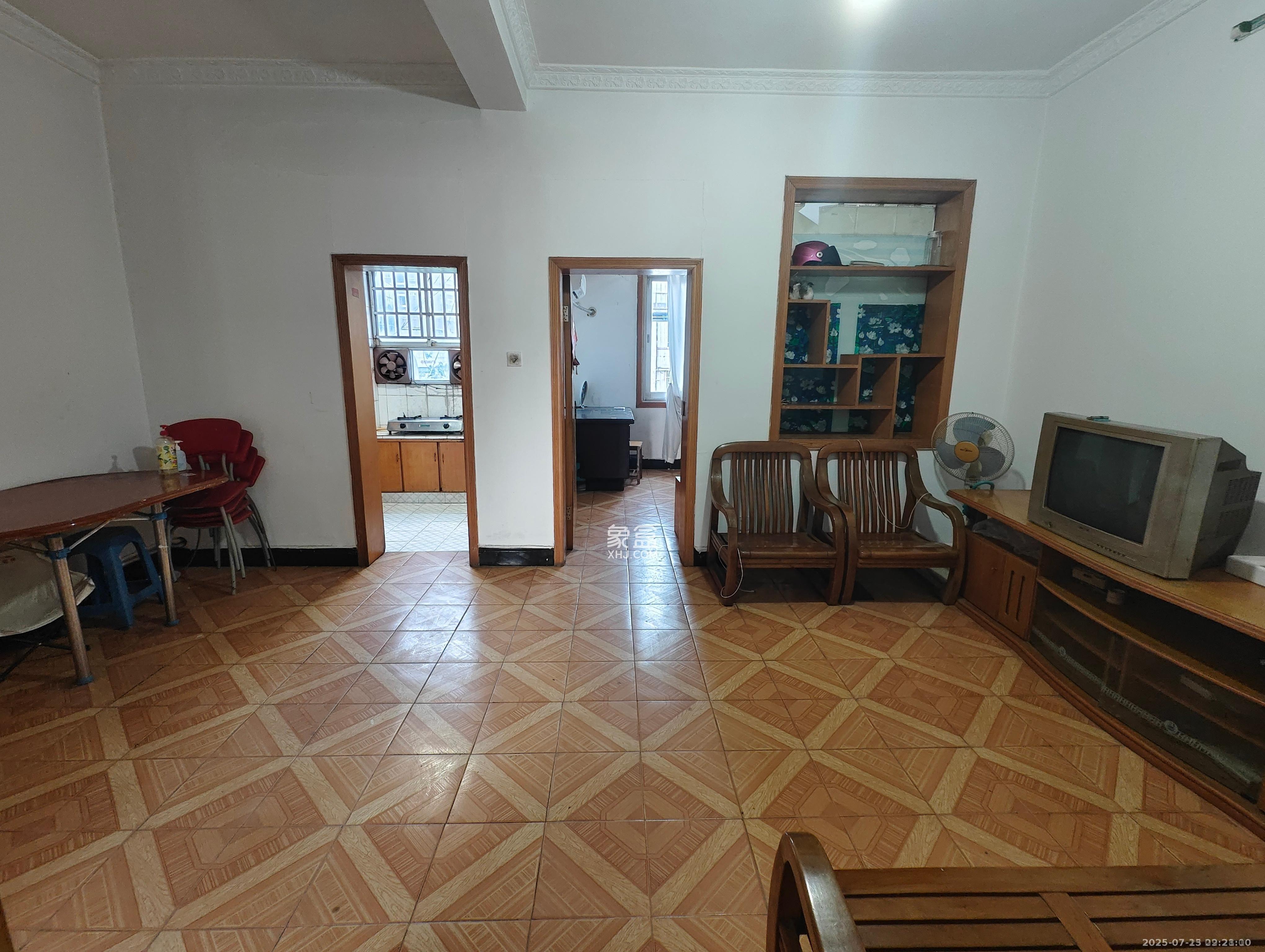 向韶村 2室1厅1卫 1500.0元/月 向韶村 2室1厅1卫 1500.0元/月室内图