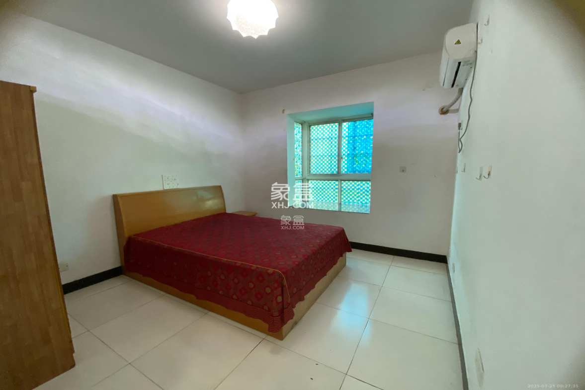 麓谷加州阳光  2室1厅1卫    2200.0元/月 麓谷加州阳光  2室1厅1卫    2200.0元/月室内图