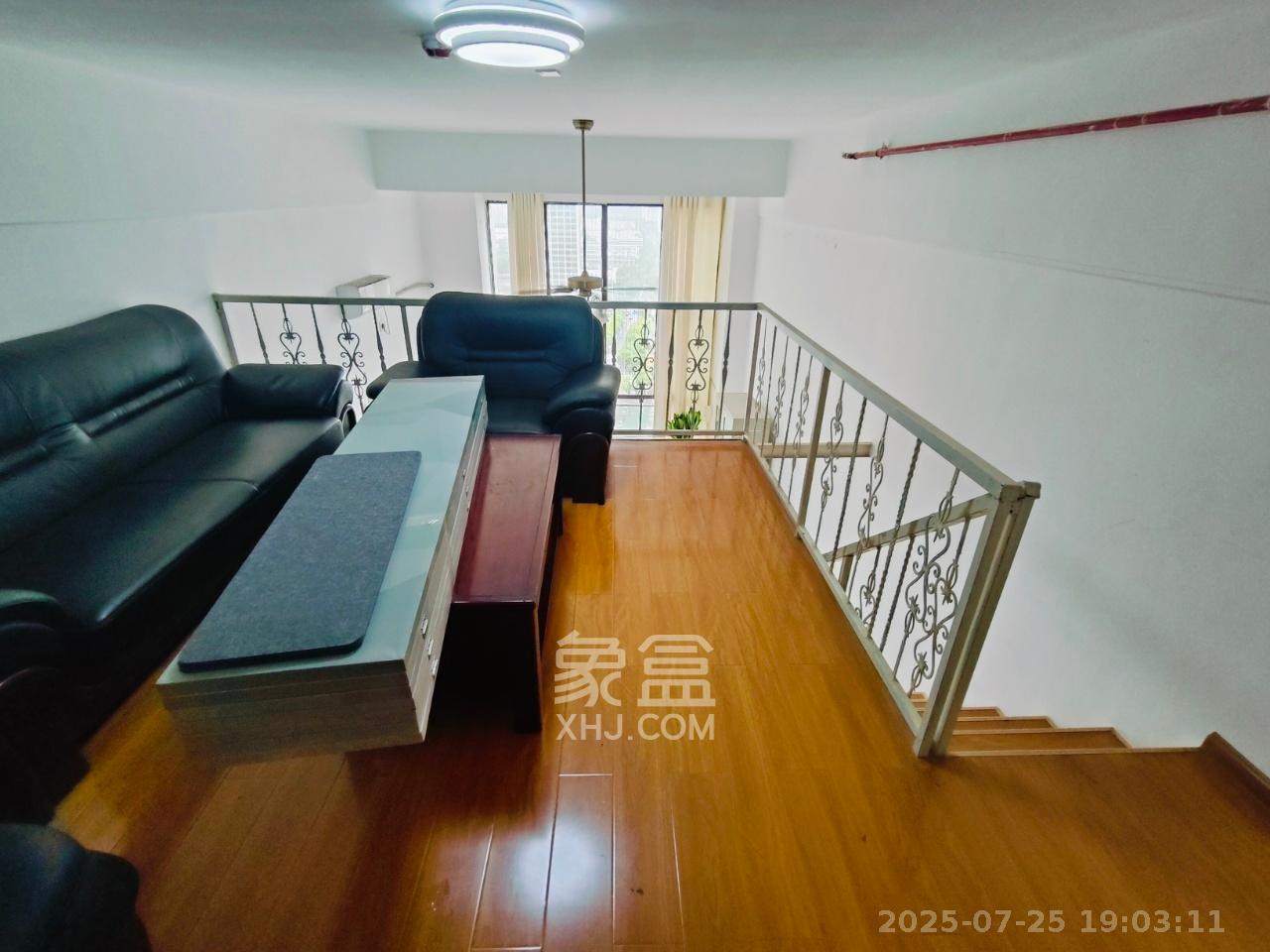 金科时代中心  1室1厅1卫   1700.00元/月室内图