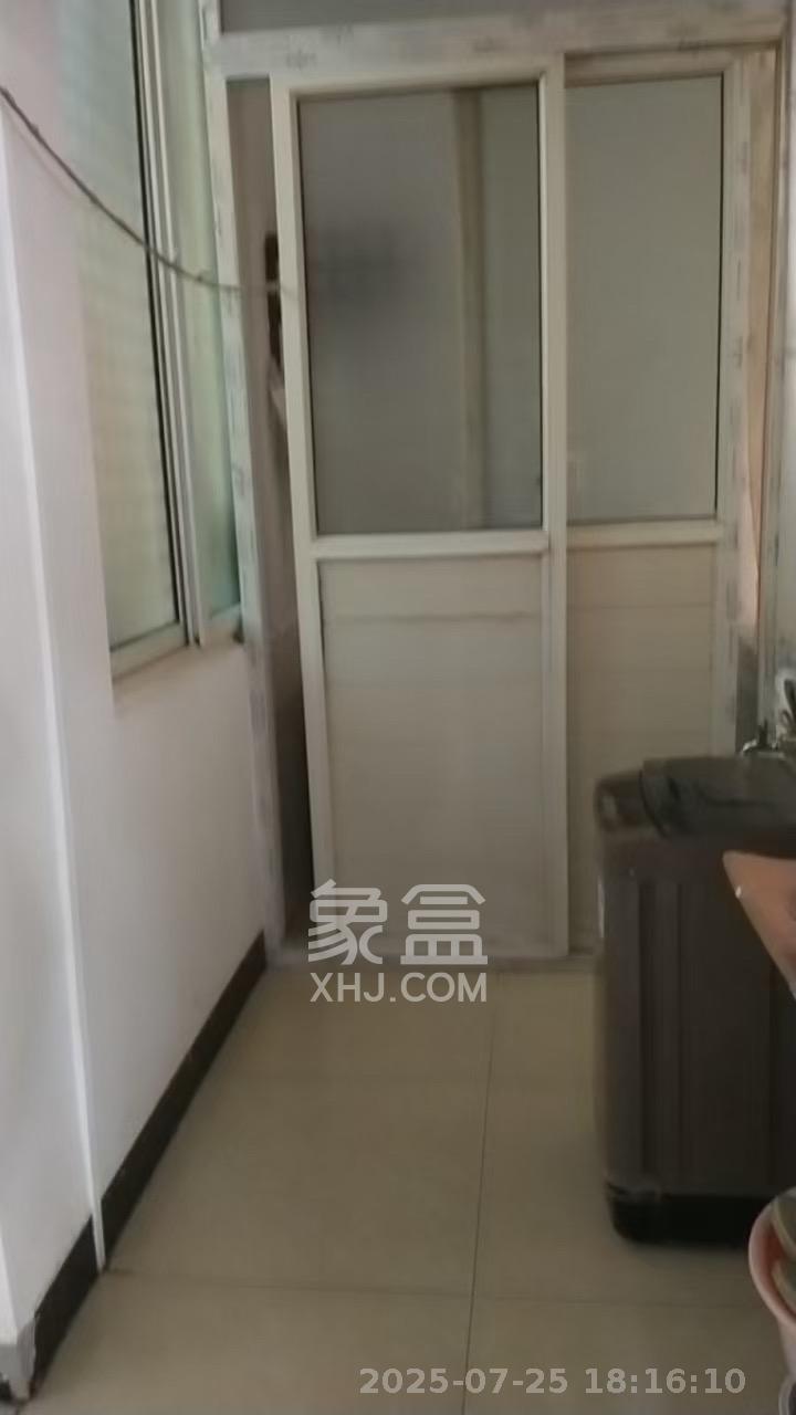 曙光小区  2室1厅1卫   1800.00元/月室内图