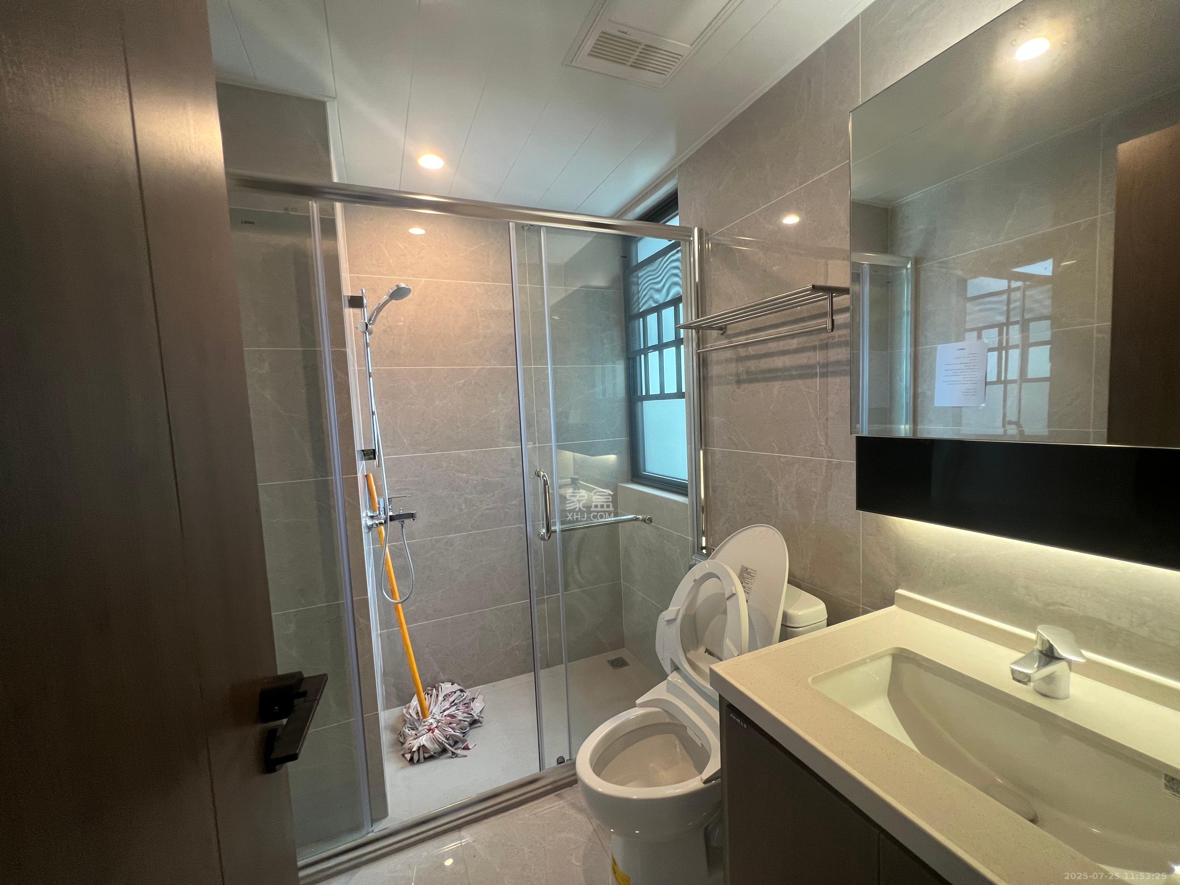 欣利梅溪左岸  4室2厅1卫    3800.0元/月室内图