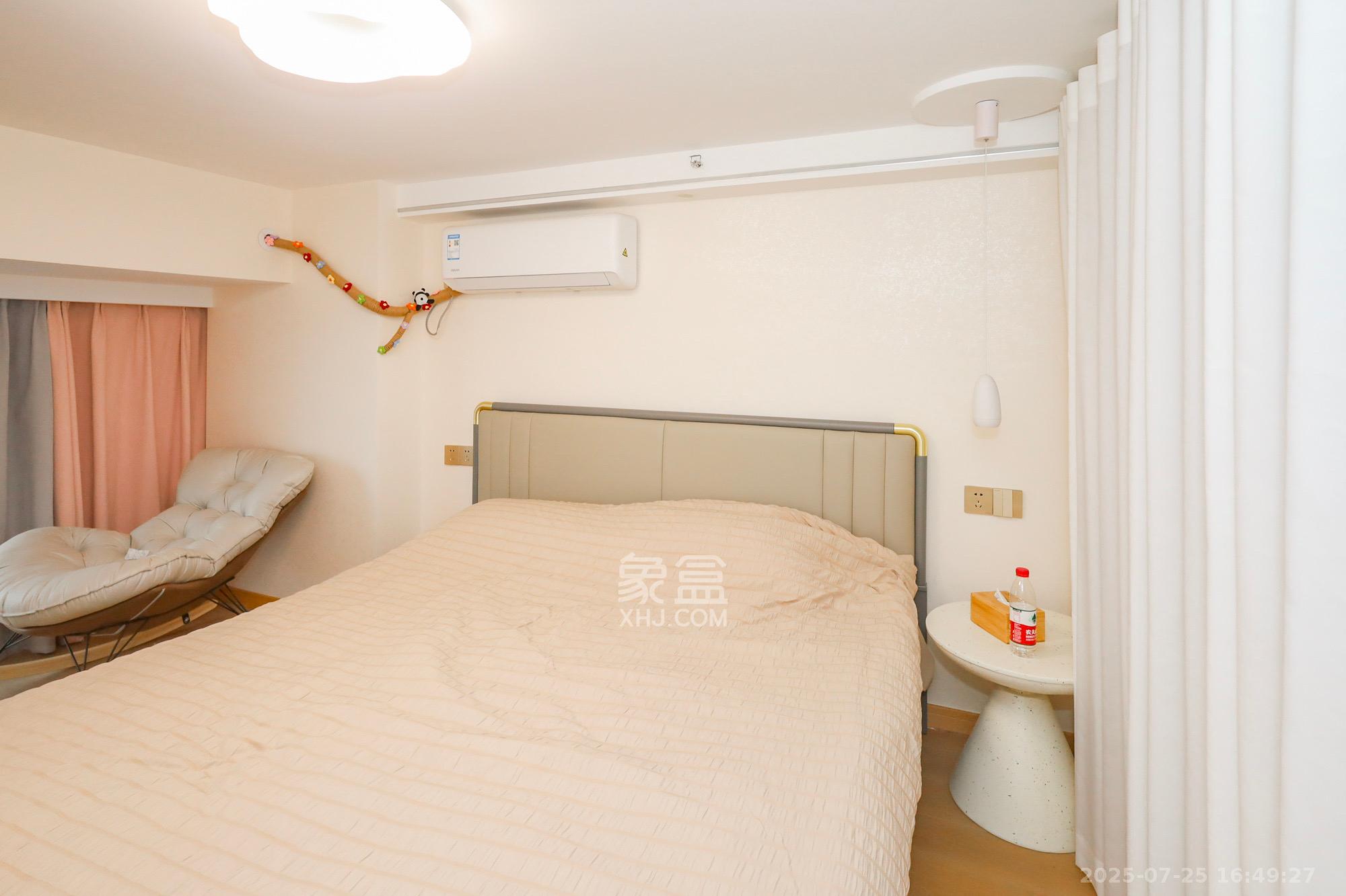 金茂建发泊悦 2室1厅1卫 2200.0元/月 金茂建发泊悦 2室1厅1卫 2200.0元/月室内图