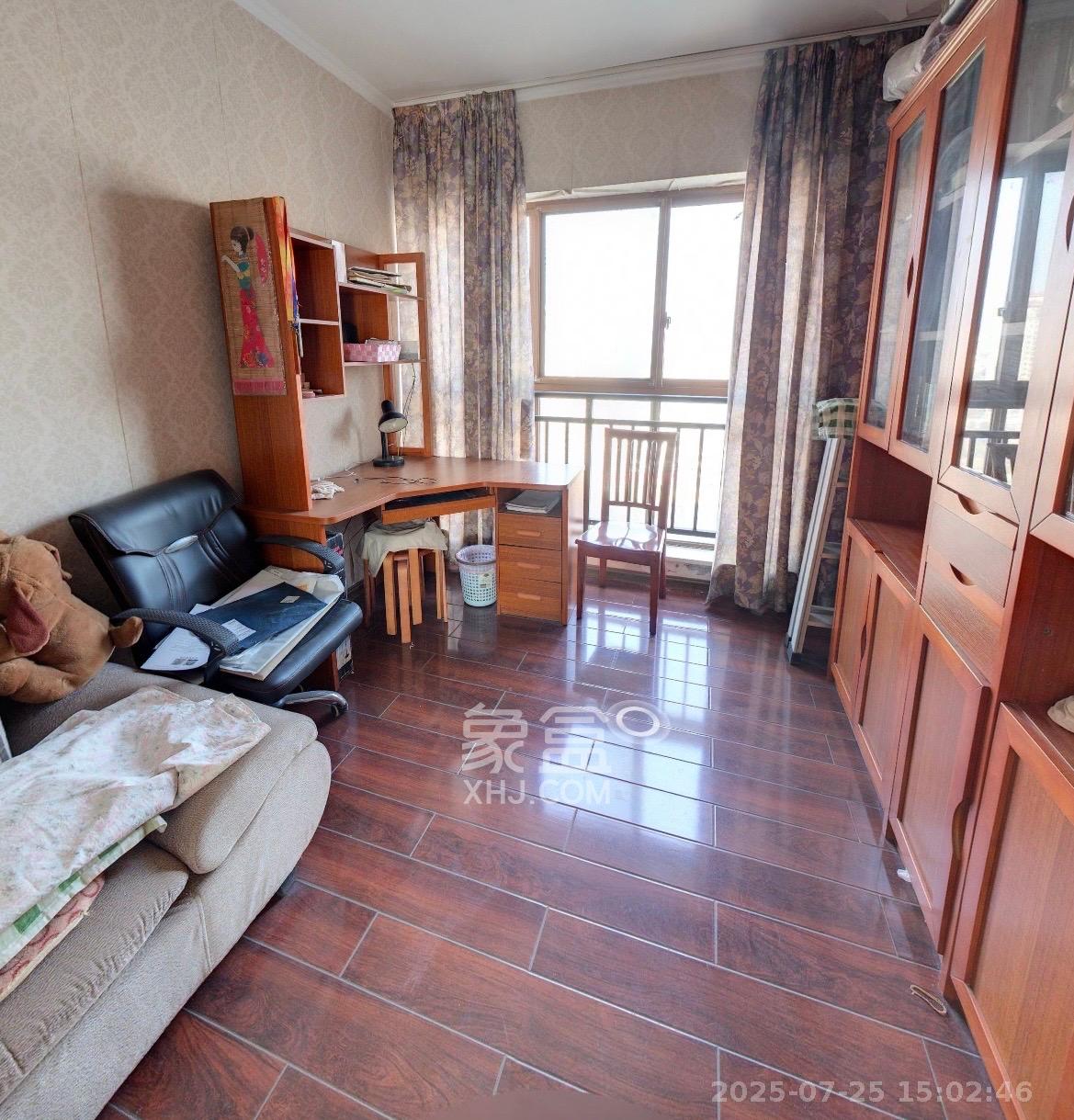 锑都家园  3室2厅1卫    1900.0元/月室内图