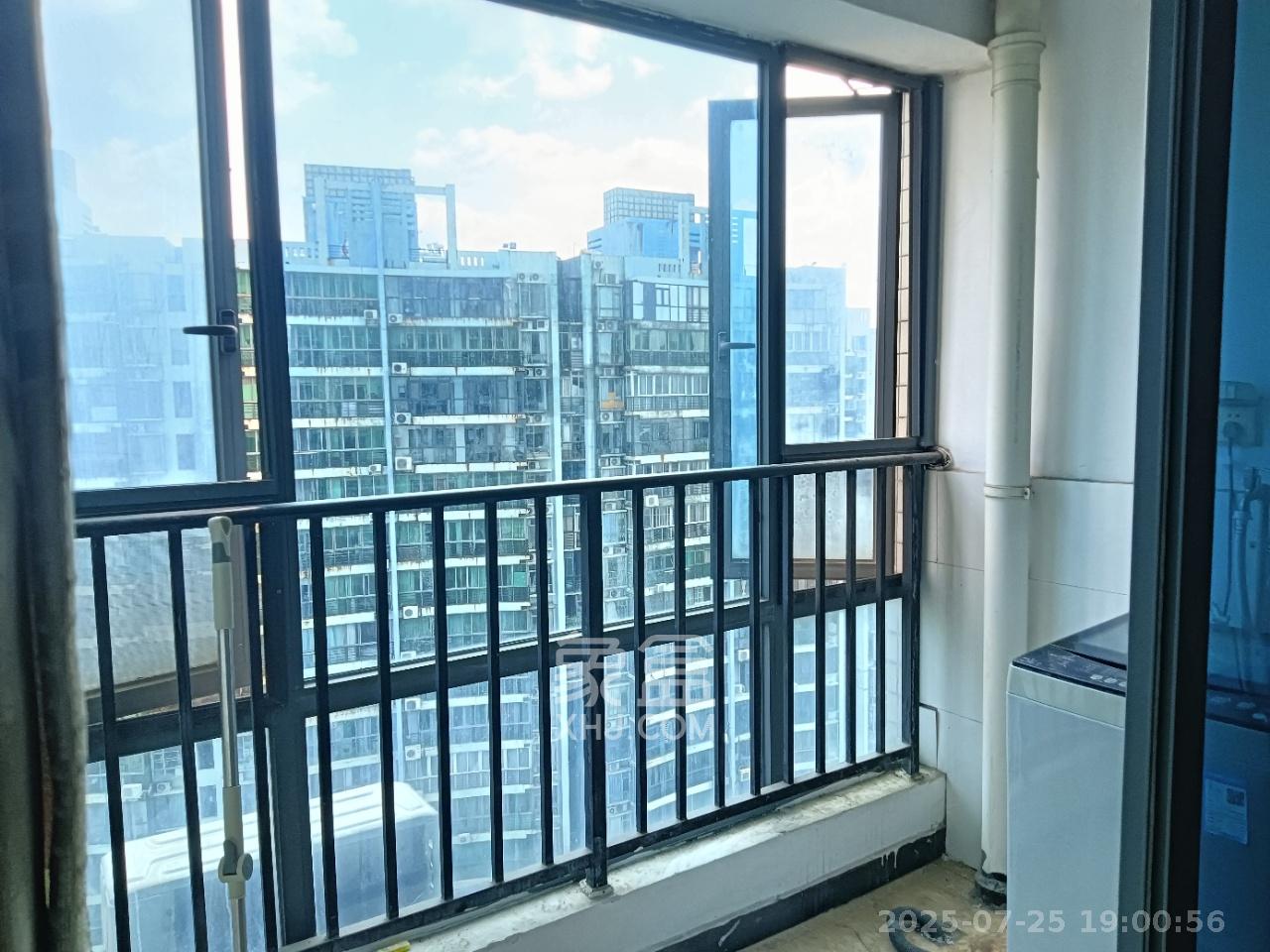 名富公寓  2室2厅1卫    2000.0元/月室内图