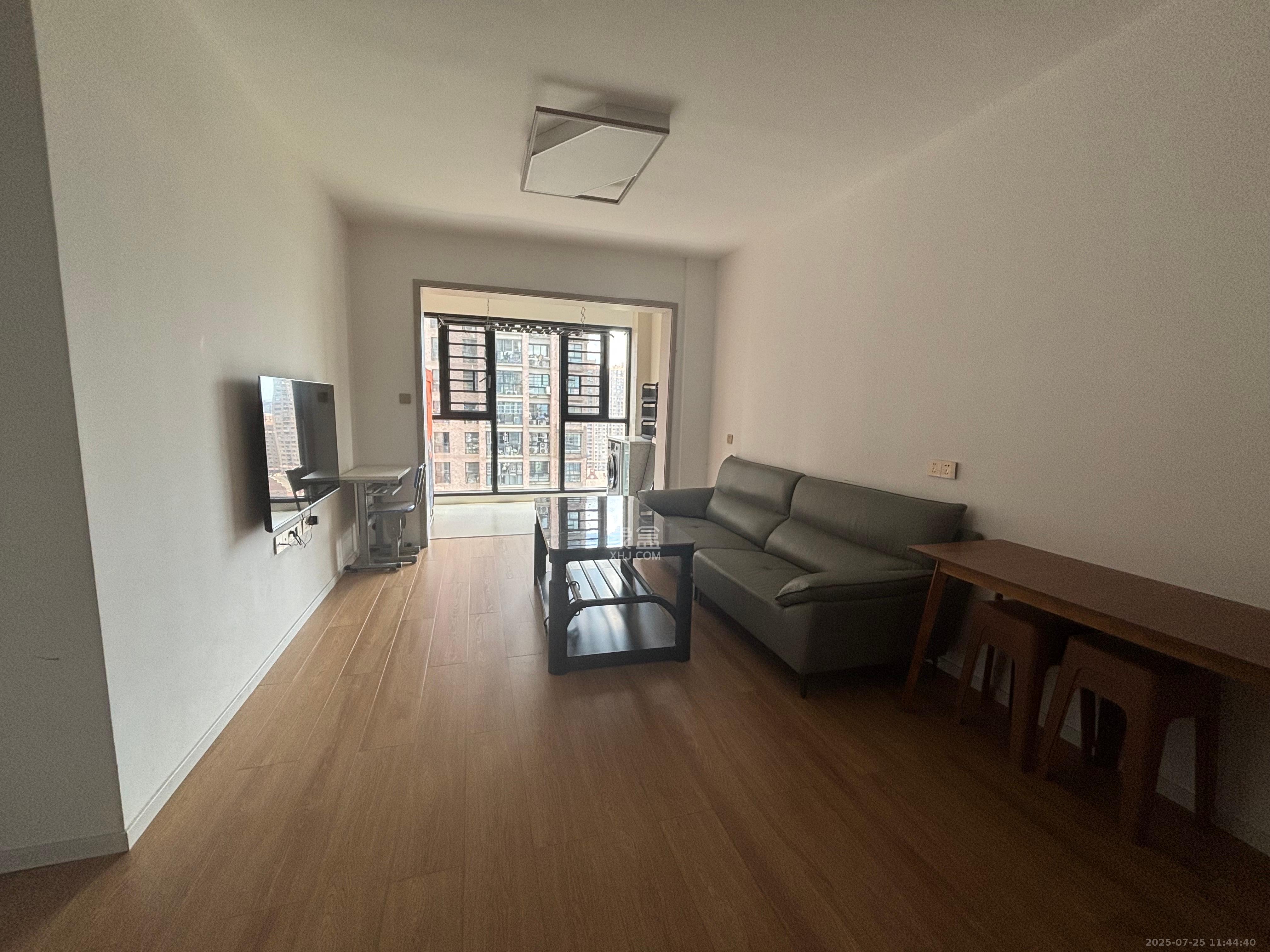 康桥长郡 2室2厅1卫 1800.0元/月 康桥长郡 2室2厅1卫 1800.0元/月室内图