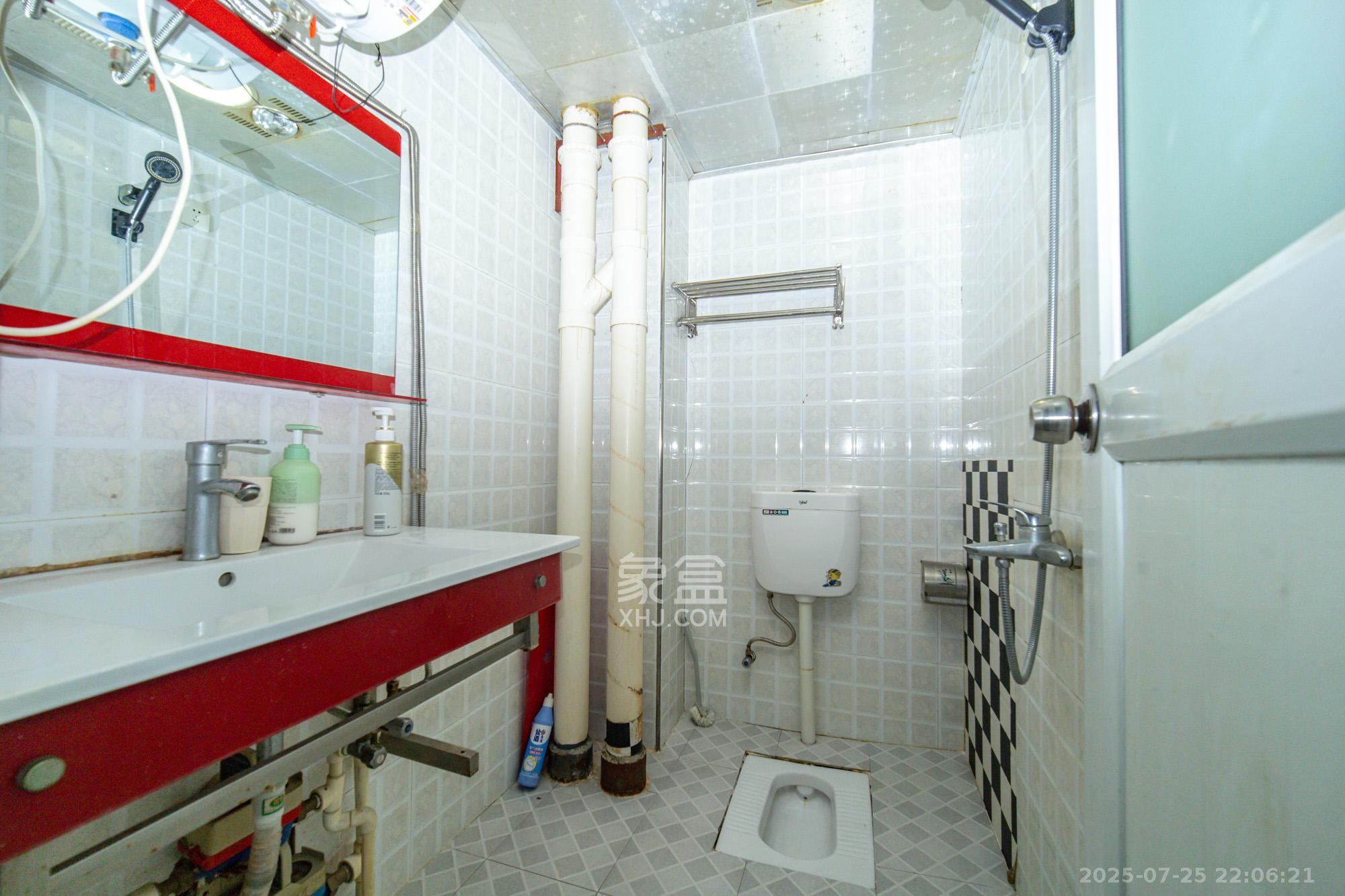 开源鑫景 1室1厅1卫 21.28万 开源鑫景 1室1厅1卫 21.28万卫生间