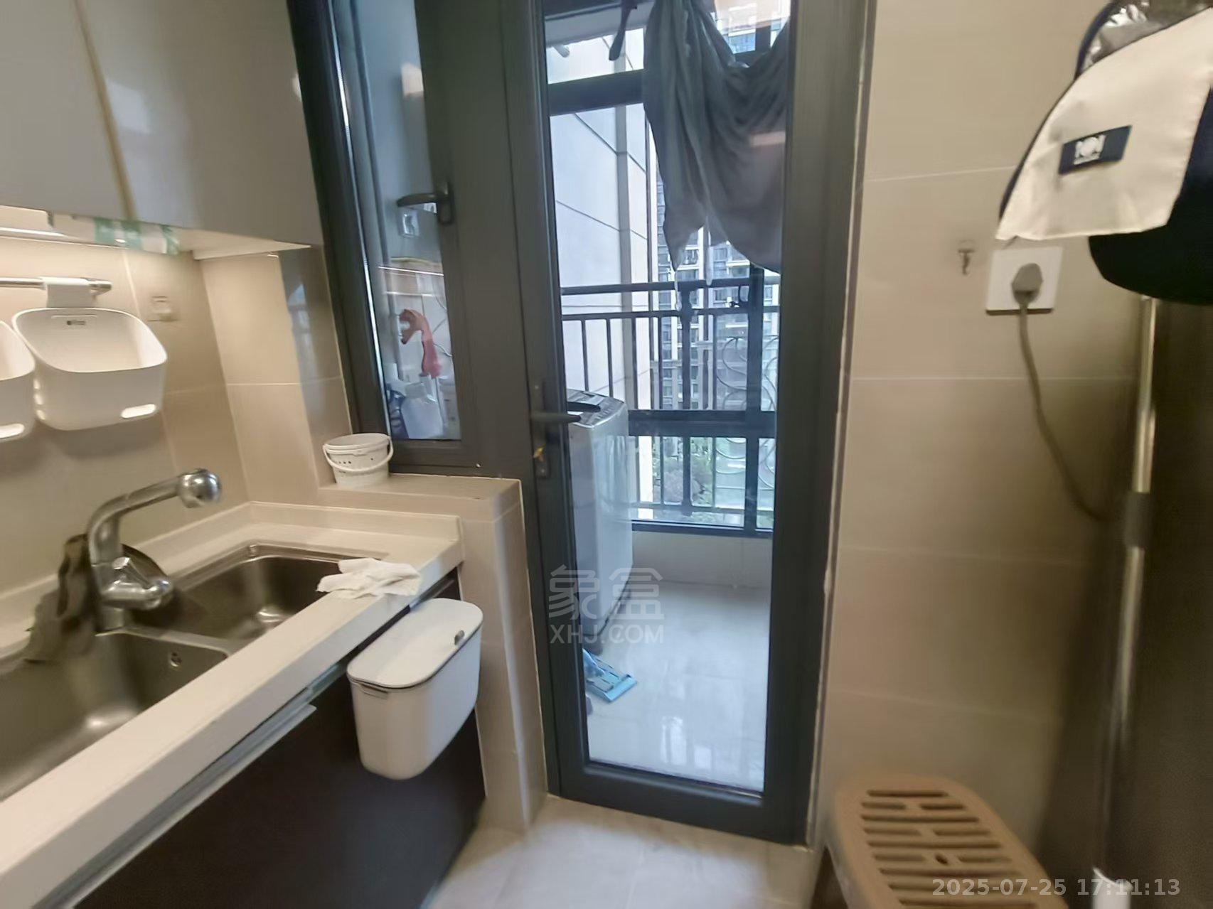 株洲恒大悦珑台 4室2厅2卫 2500.0元/月 株洲恒大悦珑台 4室2厅2卫 2500.0元/月室内图