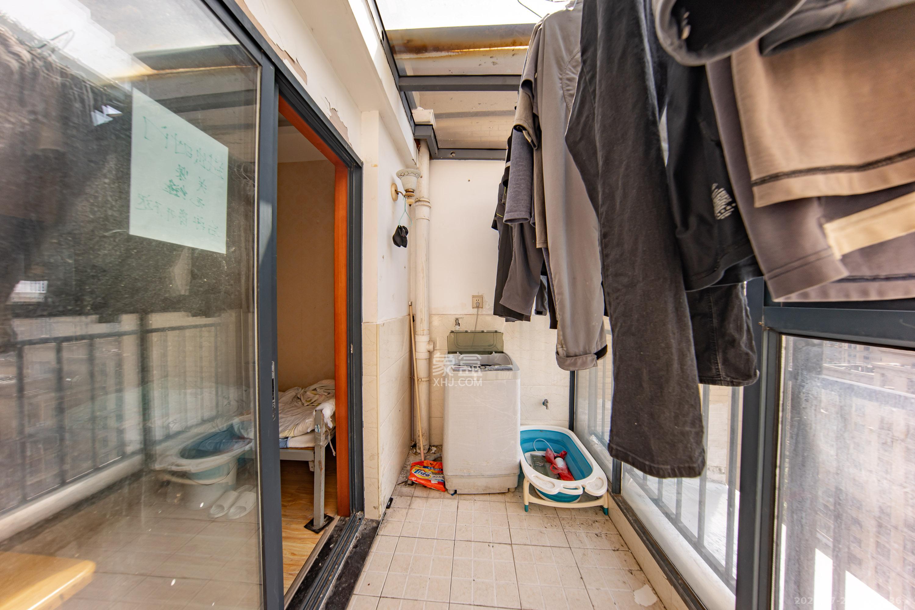 中建麓山和苑  5室2厅2卫    78.0万 中建麓山和苑  5室2厅2卫    78.0万阳台