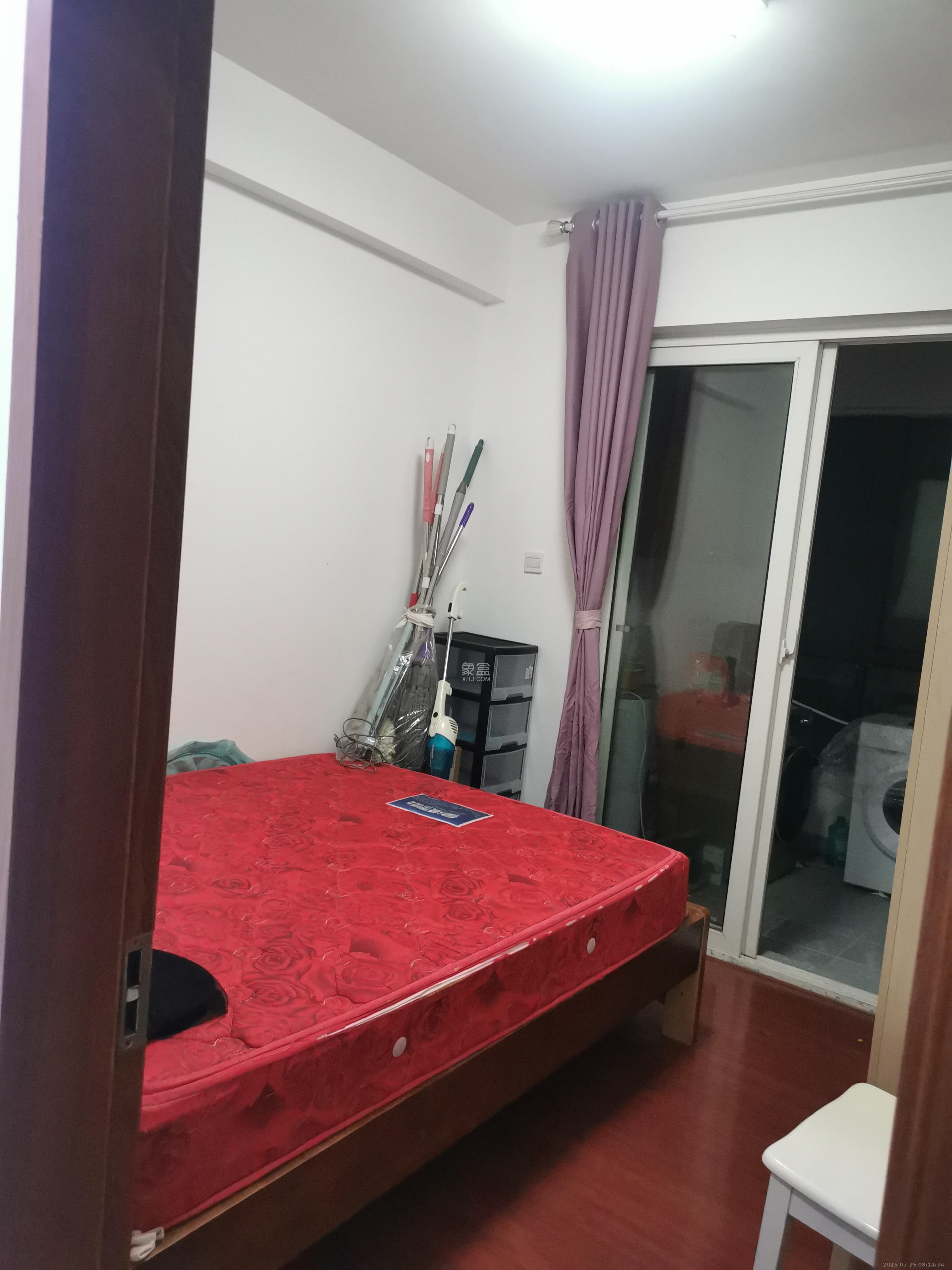 金地三千府(金地湖山樾、金地自在城) 3室2厅2卫 2500.0元/月 金地三千府(金地湖山樾、金地自在城) 3室2厅2卫 2500.0元/月室内图