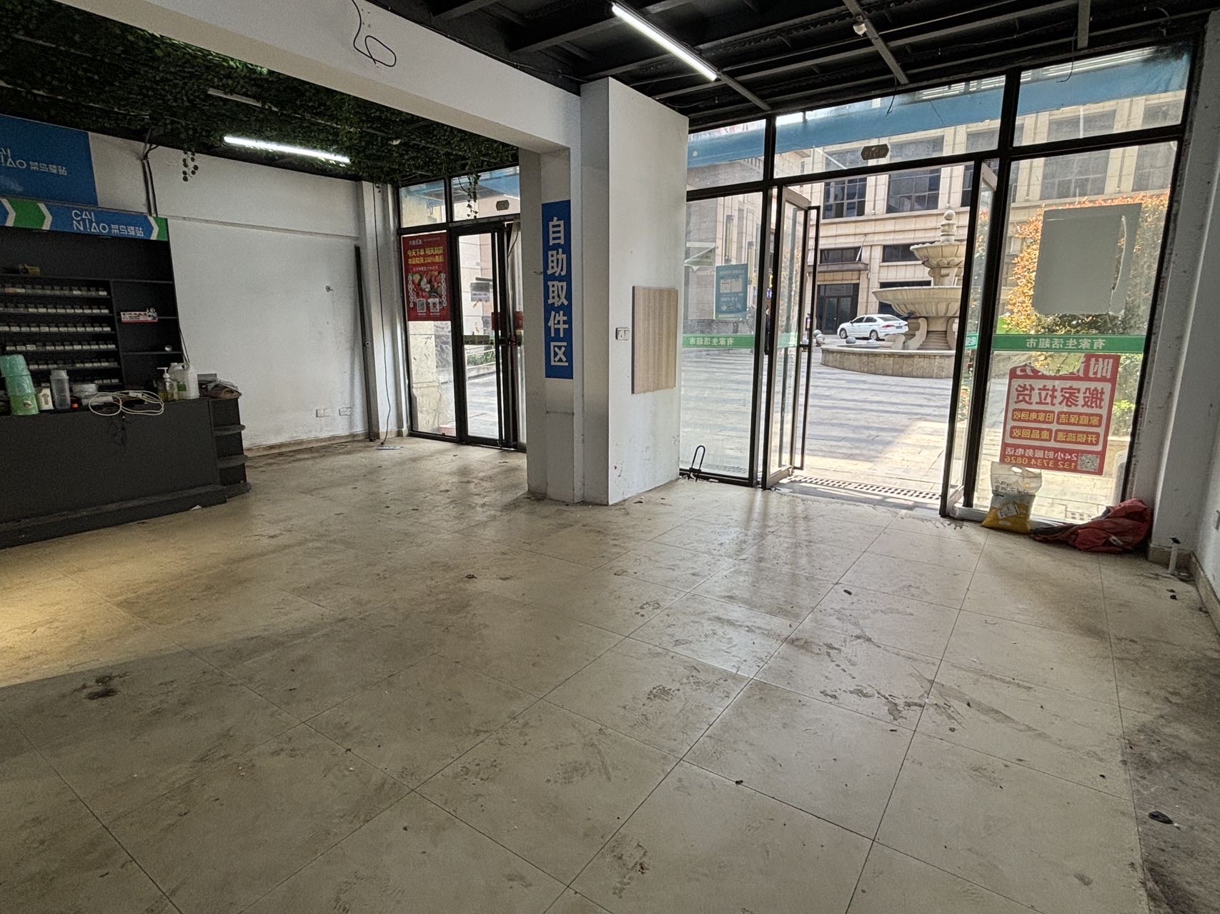 万恒白金汉宫  3室0厅0卫   3700.00元/月室内图