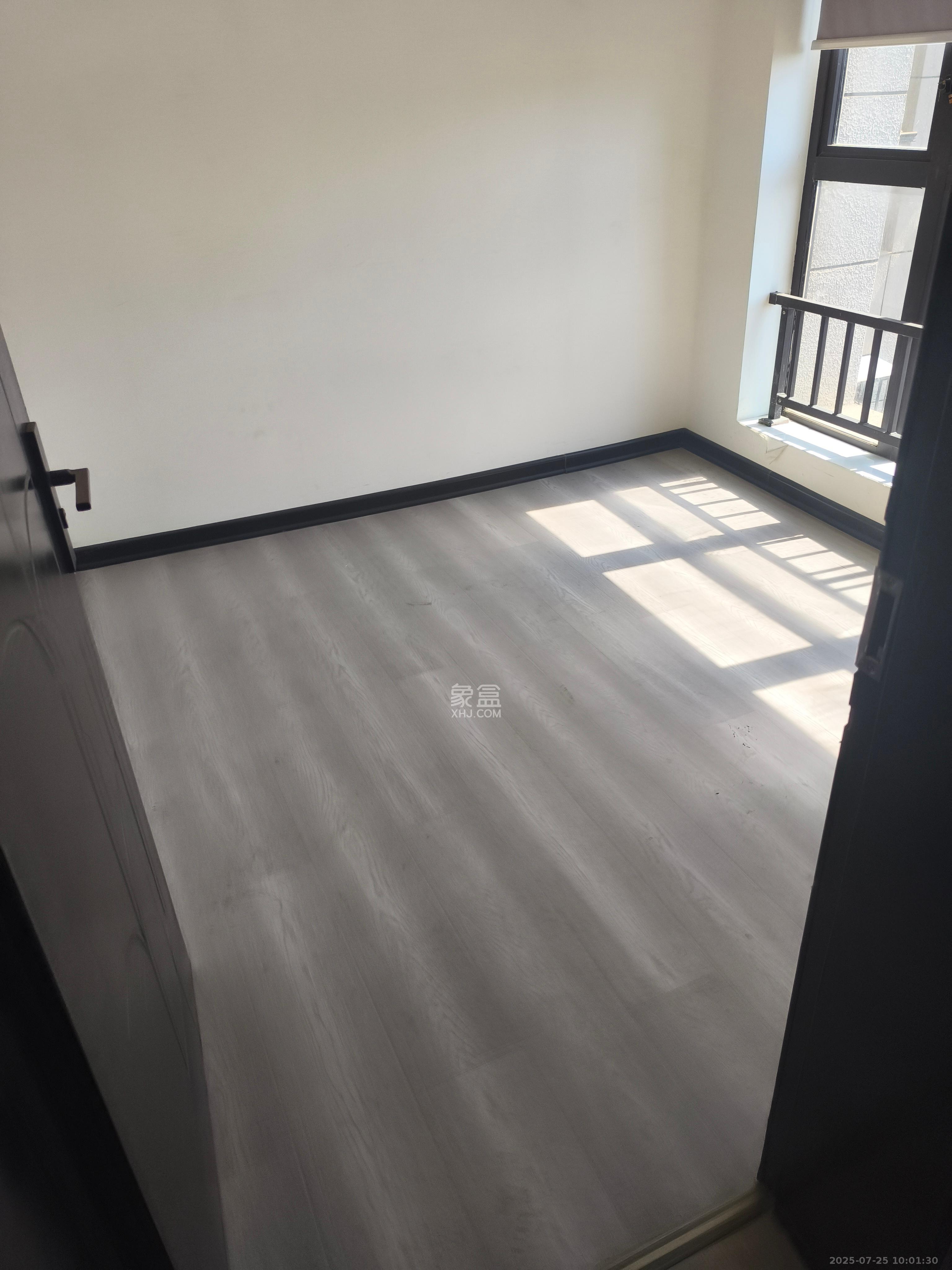 湘腾城市广场 3室1厅1卫 3000.0元/月 湘腾城市广场 3室1厅1卫 3000.0元/月室内图