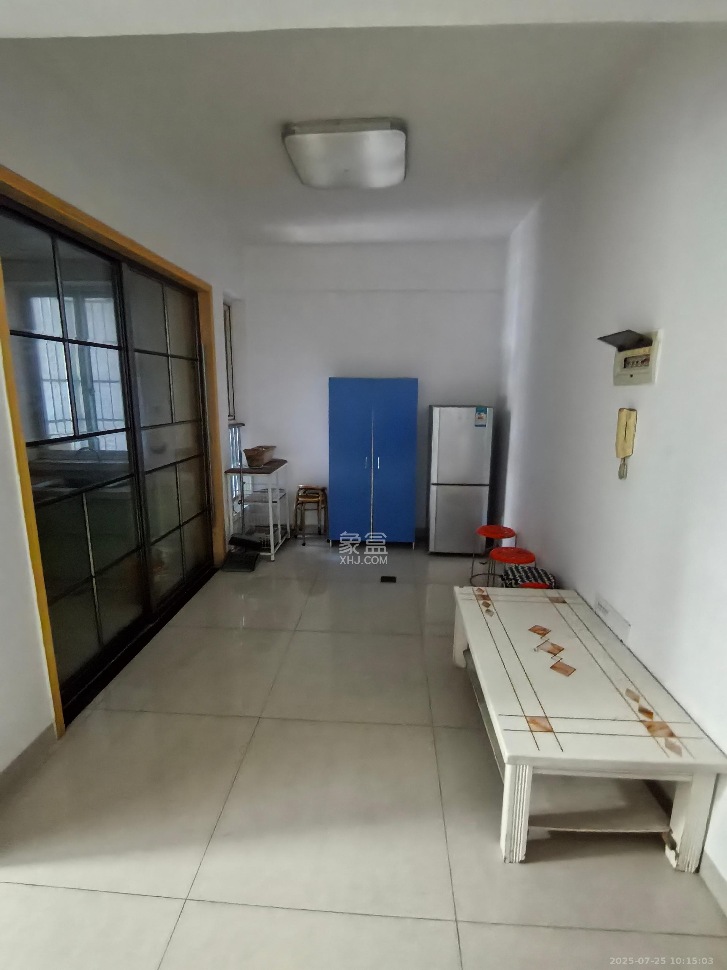 景上鑫苑 3室2厅1卫 1500.0元/月 景上鑫苑 3室2厅1卫 1500.0元/月室内图