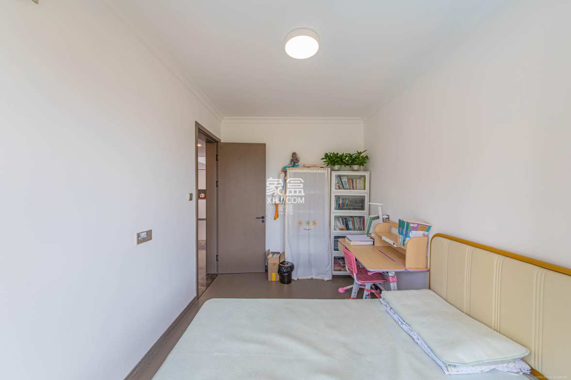 江悦和鸣  3室2厅2卫    195.0万 江悦和鸣  3室2厅2卫    195.0万卧室