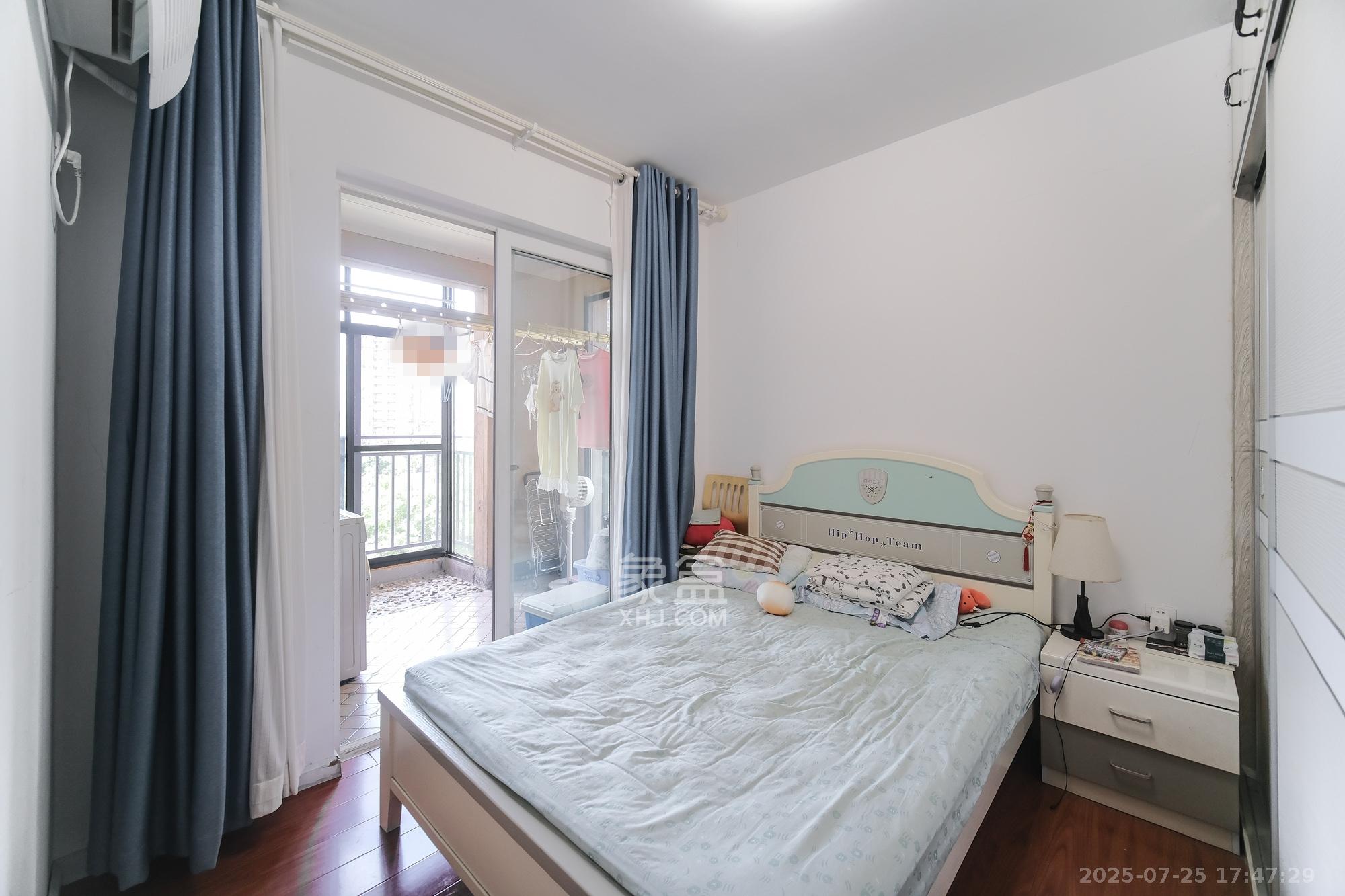 郡原居里 3室2厅1卫 56.8万 郡原居里 3室2厅1卫 56.8万卧室