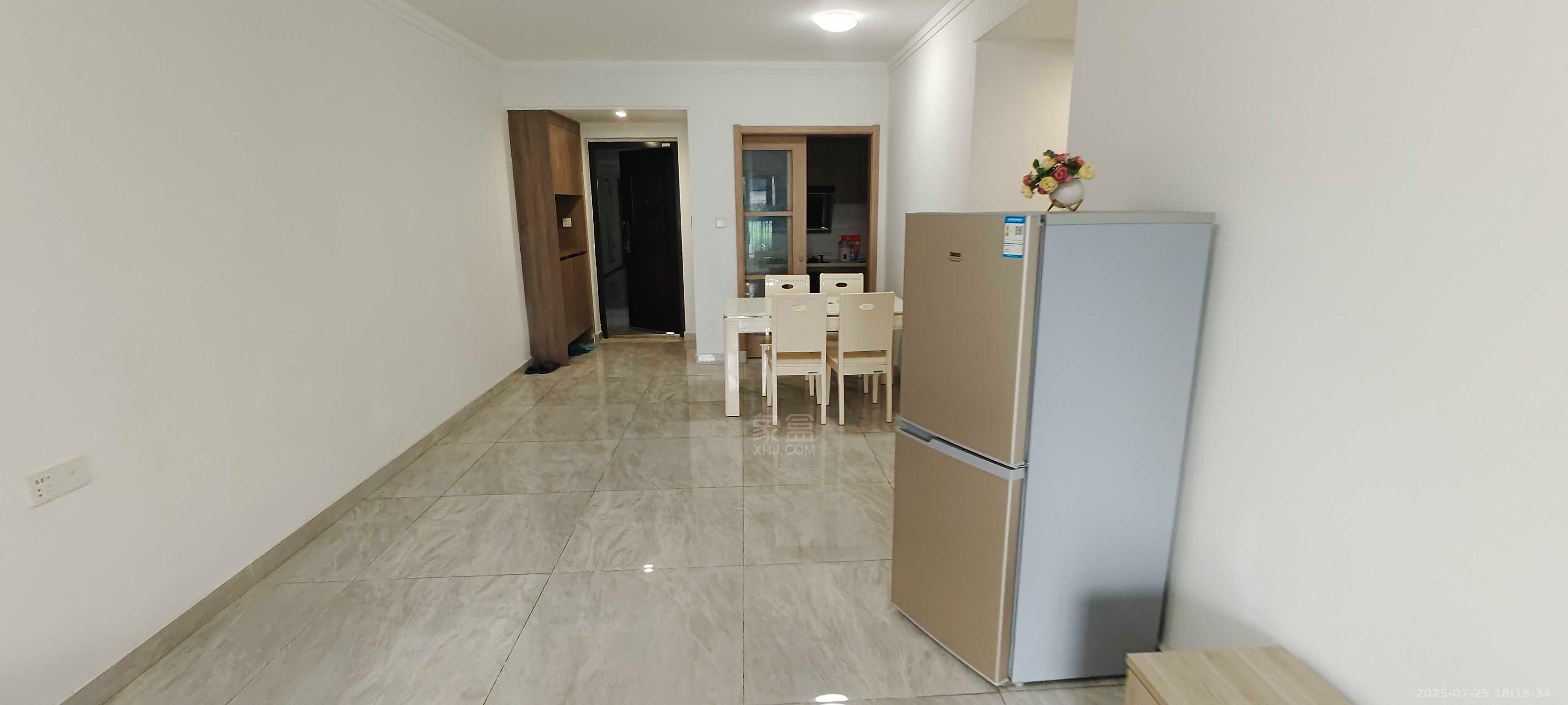 美的翰城  3室2厅2卫    1800.0元/月 美的翰城  3室2厅2卫    1800.0元/月室内图