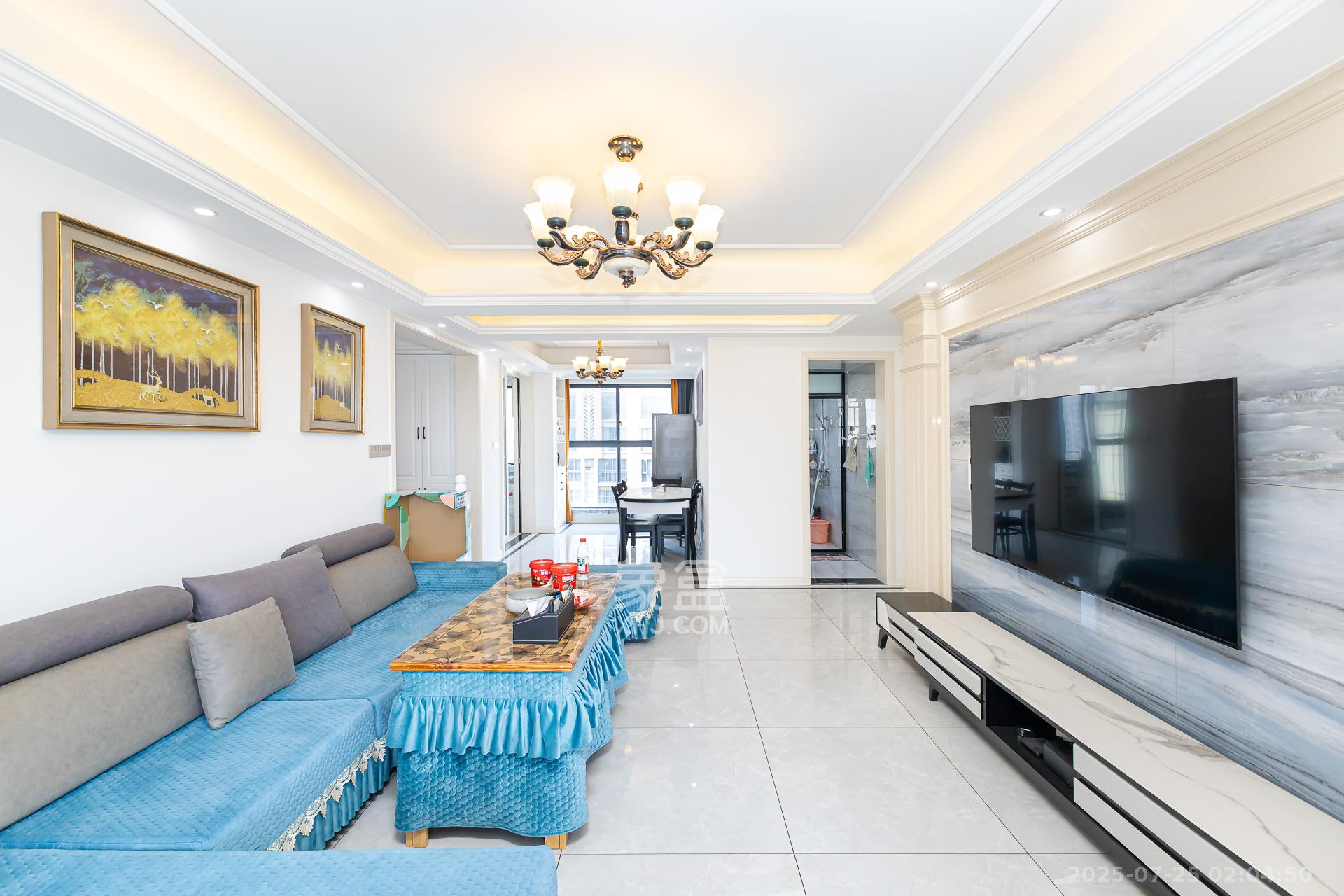 盛腾学林西岸  4室2厅2卫    125.0万 盛腾学林西岸  4室2厅2卫    125.0万客厅