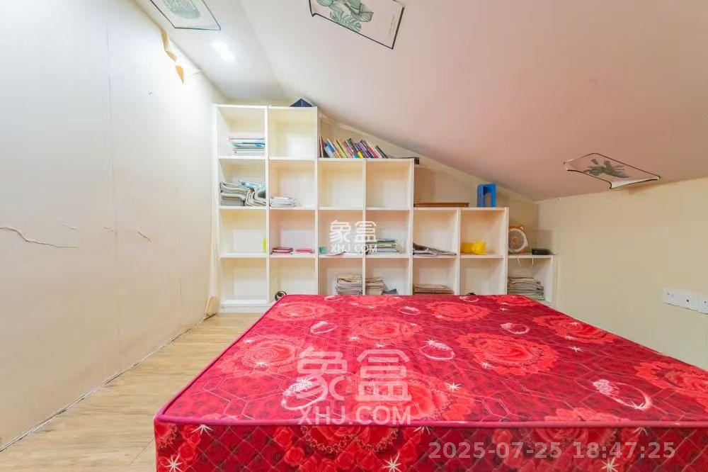 幸福里(幸福里一期) 5室2厅2卫 4280.0元/月 幸福里(幸福里一期) 5室2厅2卫 4280.0元/月室内图